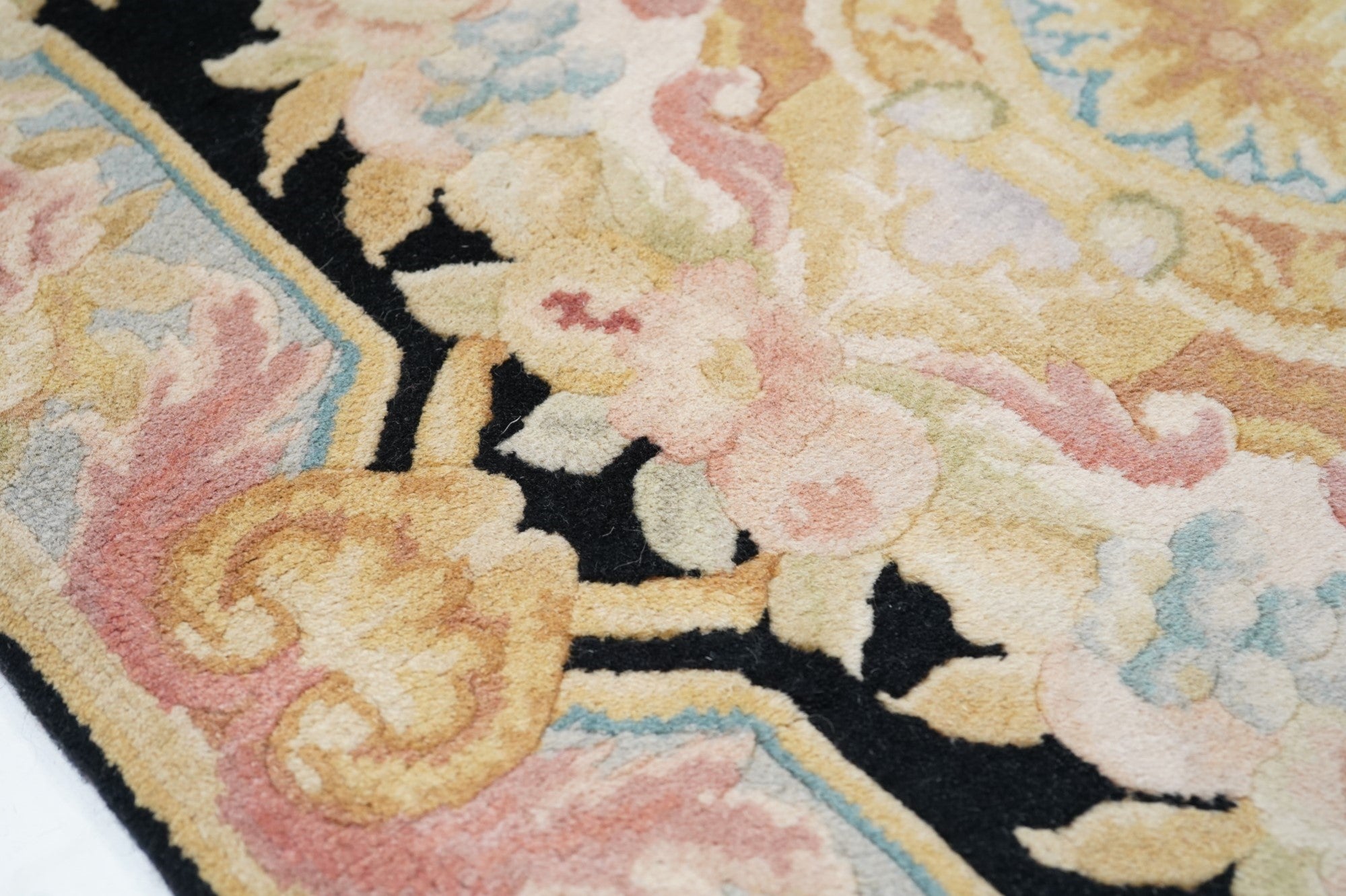Savonnerie Runner 2'6'' x 8'0"