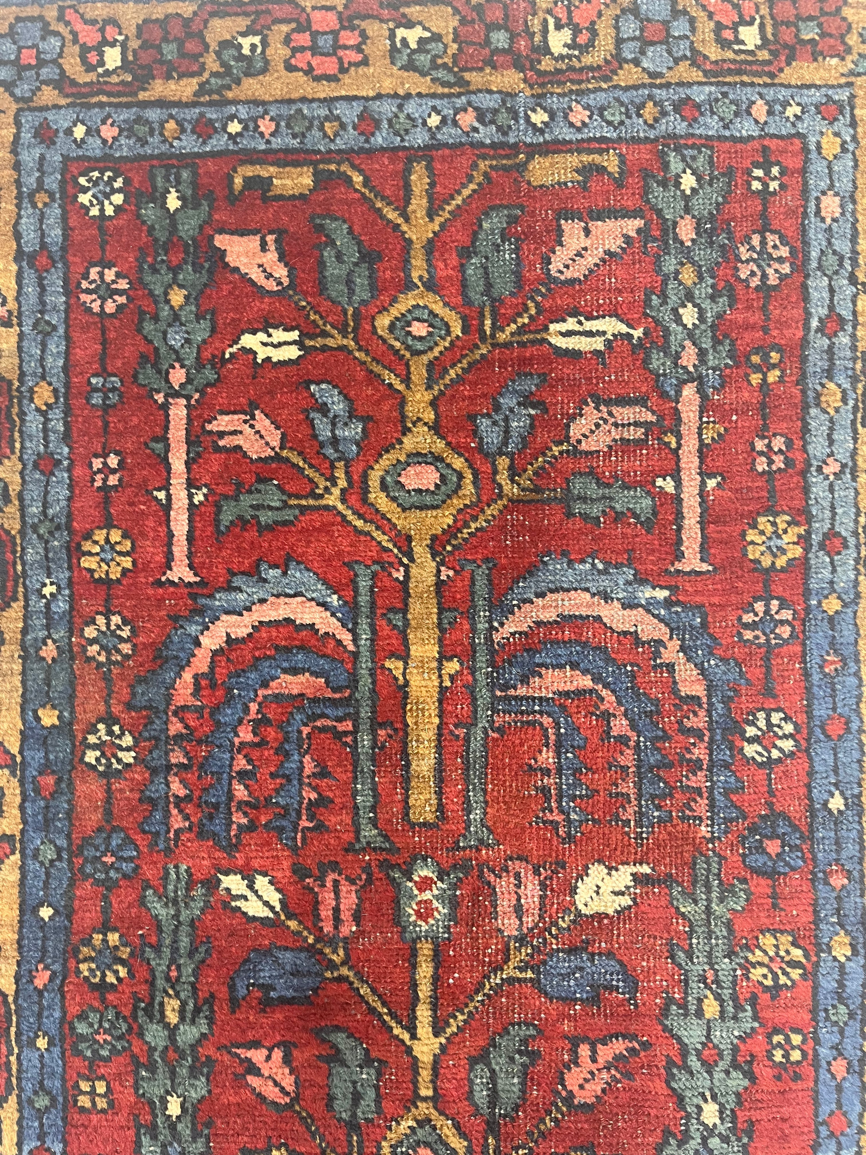 Antique Heriz Rug 2'9" x 4' 6''