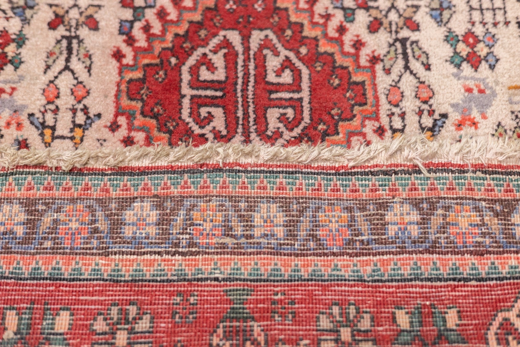 Vintage Abadeh Rug 2'0" x 4'8"