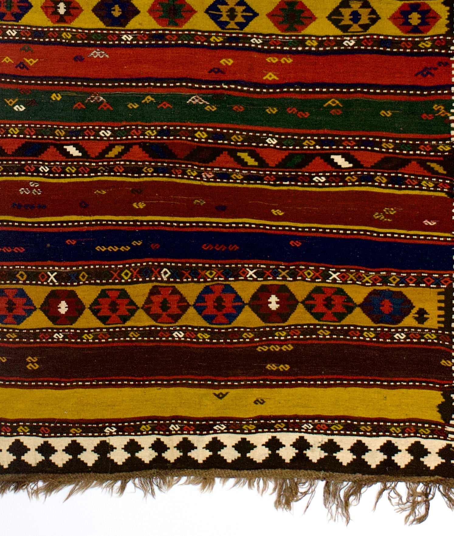 Fine Antique Qashqai Tribal Kilim Rug 5'10" x 11' 0"