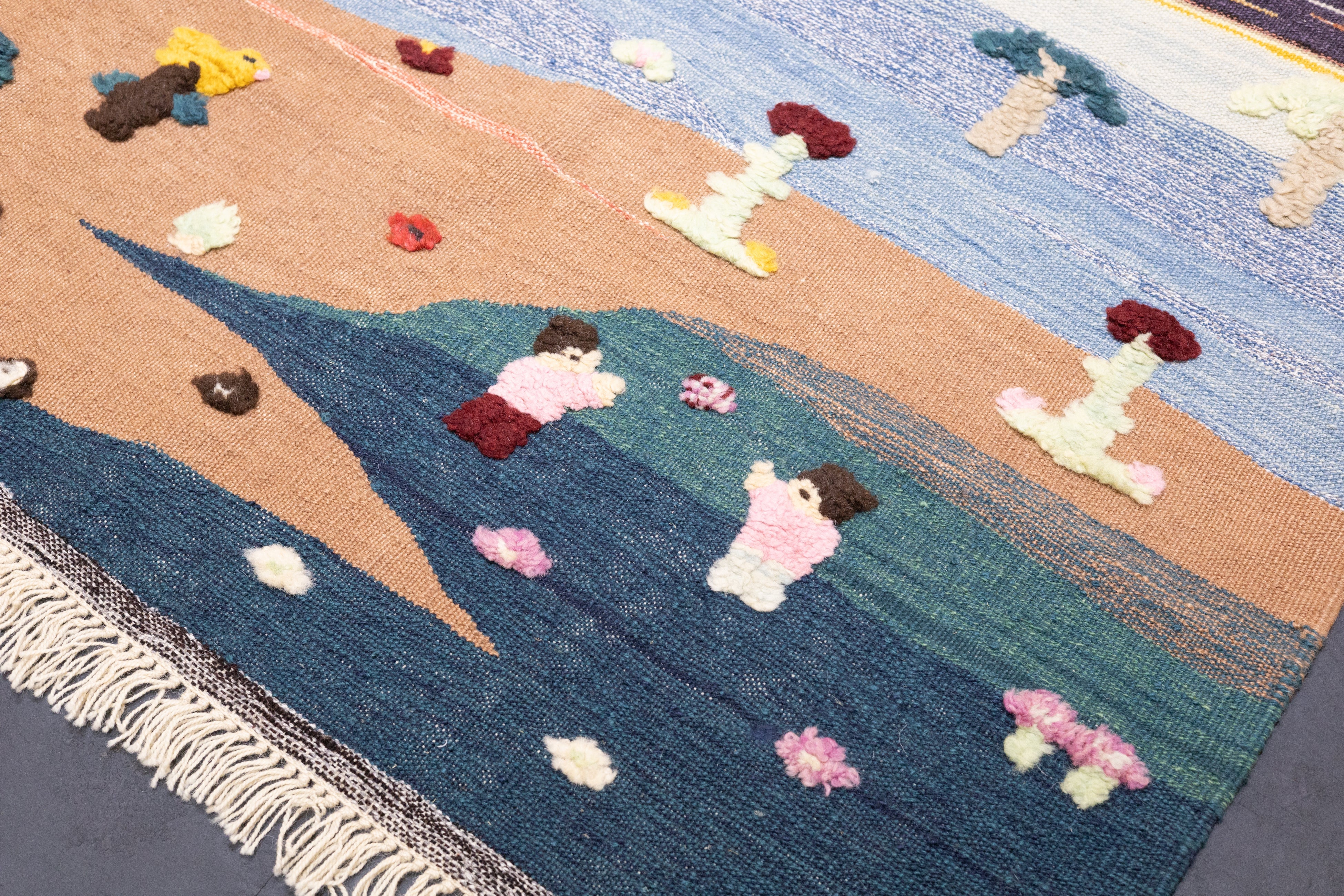 Fine Vintage Turkish Kilim Rug 4'0" x 6'3''