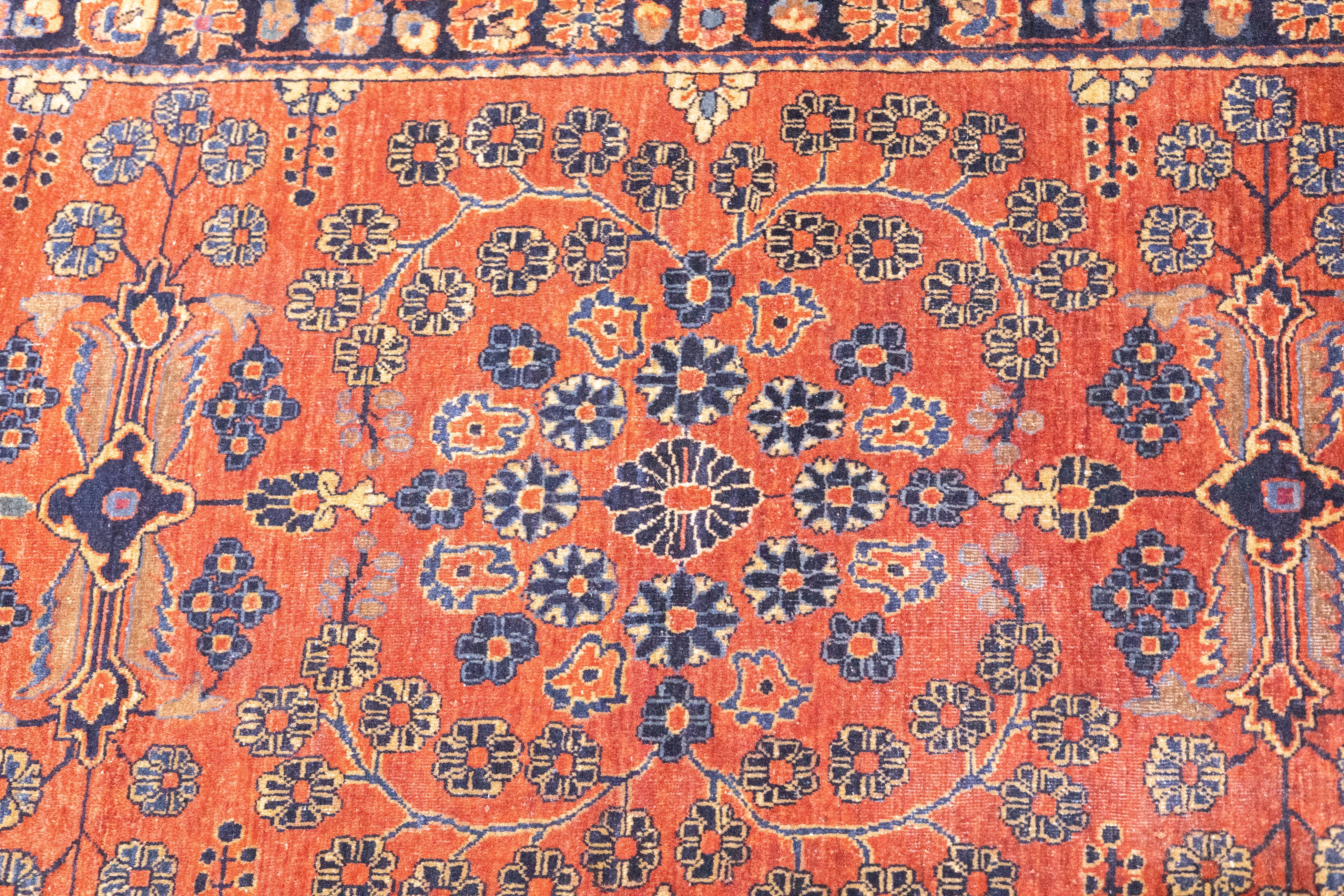 Fine Antique Mohajeran Sarouk Rug 2'5'' x 4'9''