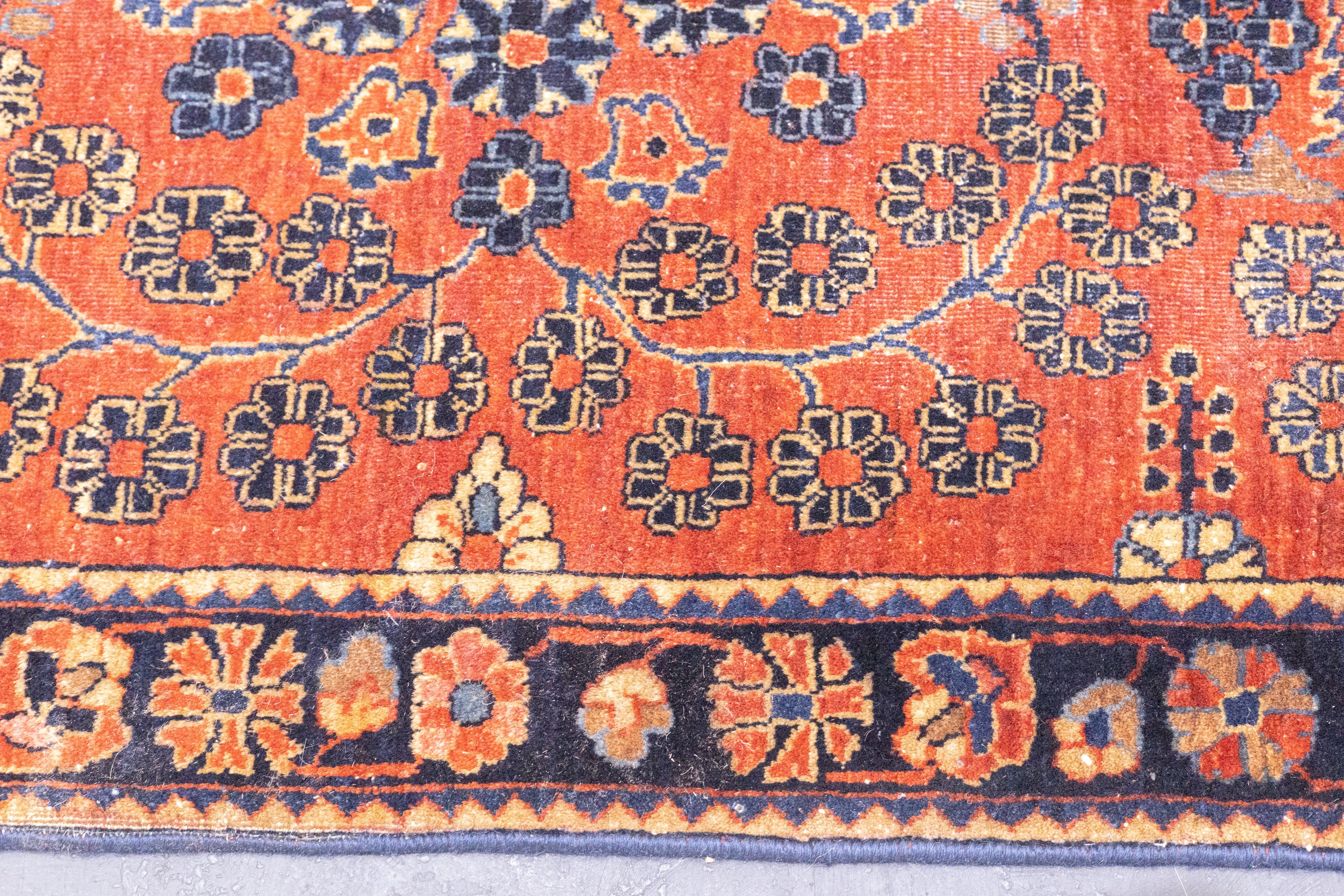 Fine Antique Mohajeran Sarouk Rug 2'5'' x 4'9''