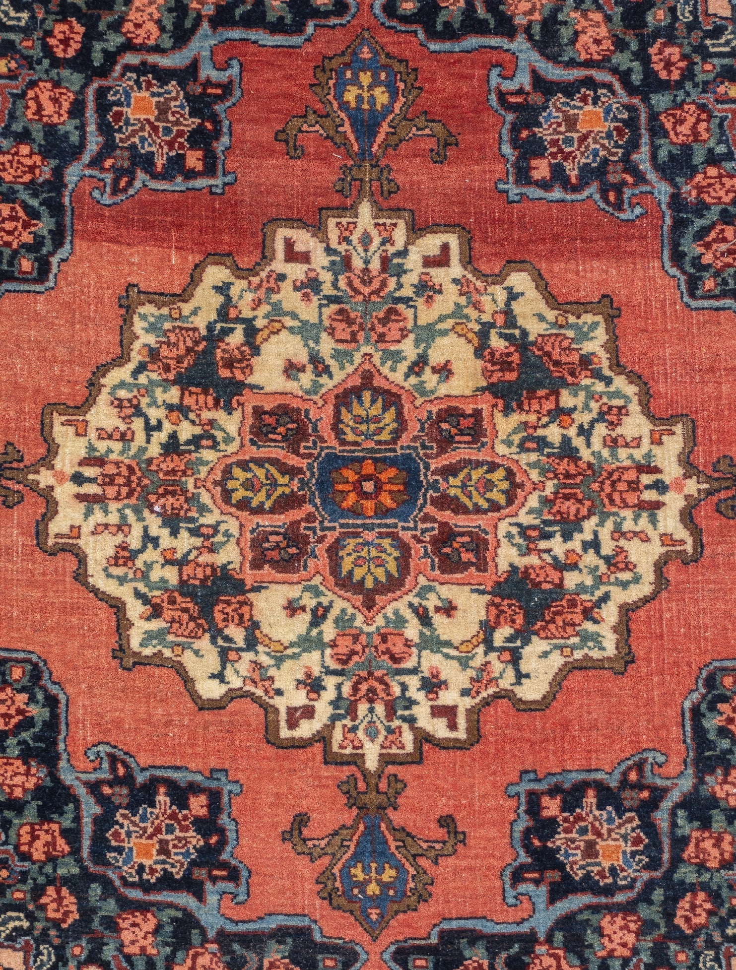 Fine Antique Farahan Sarouk Rug 2'3'' x 2'11''