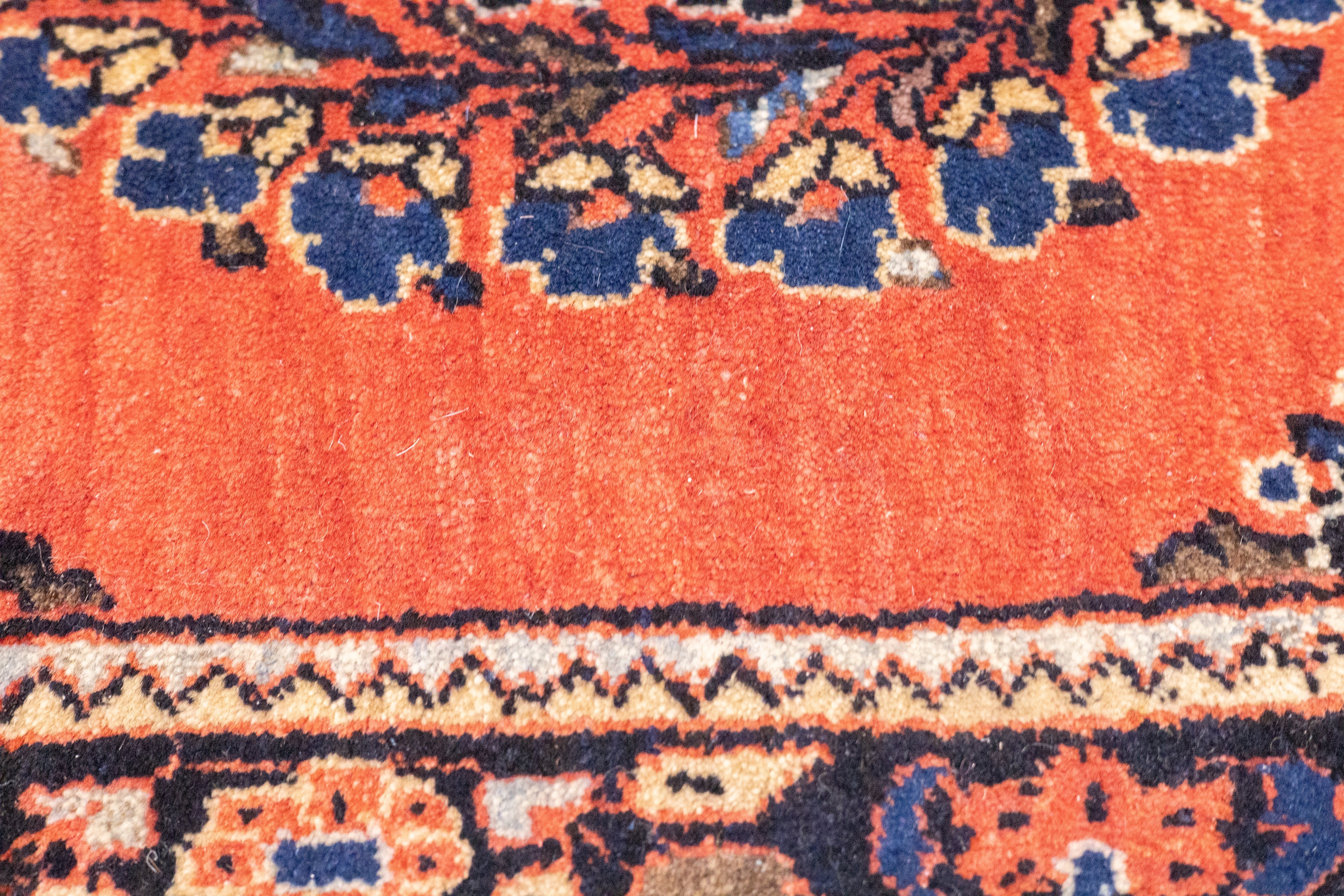 Fine Antique Mohajeran Sarouk Rug 2'0" x 2'6''
