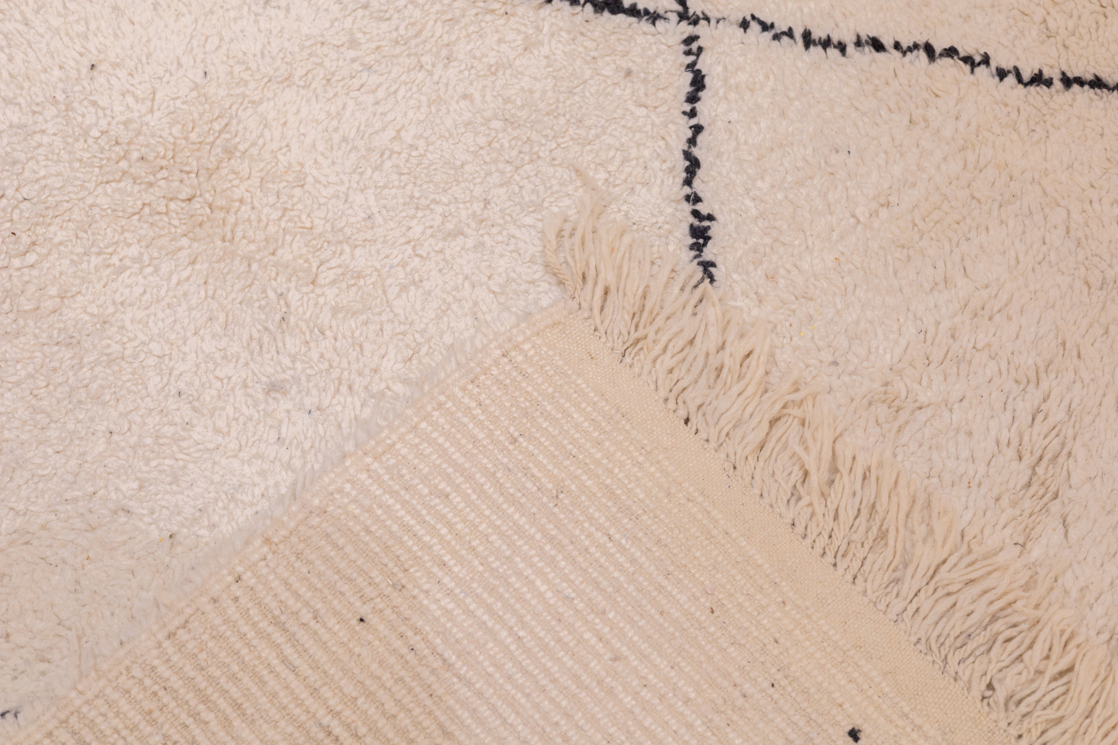 Fine Vintage Moroccan Wool Rug 5'8'' x 8'6''