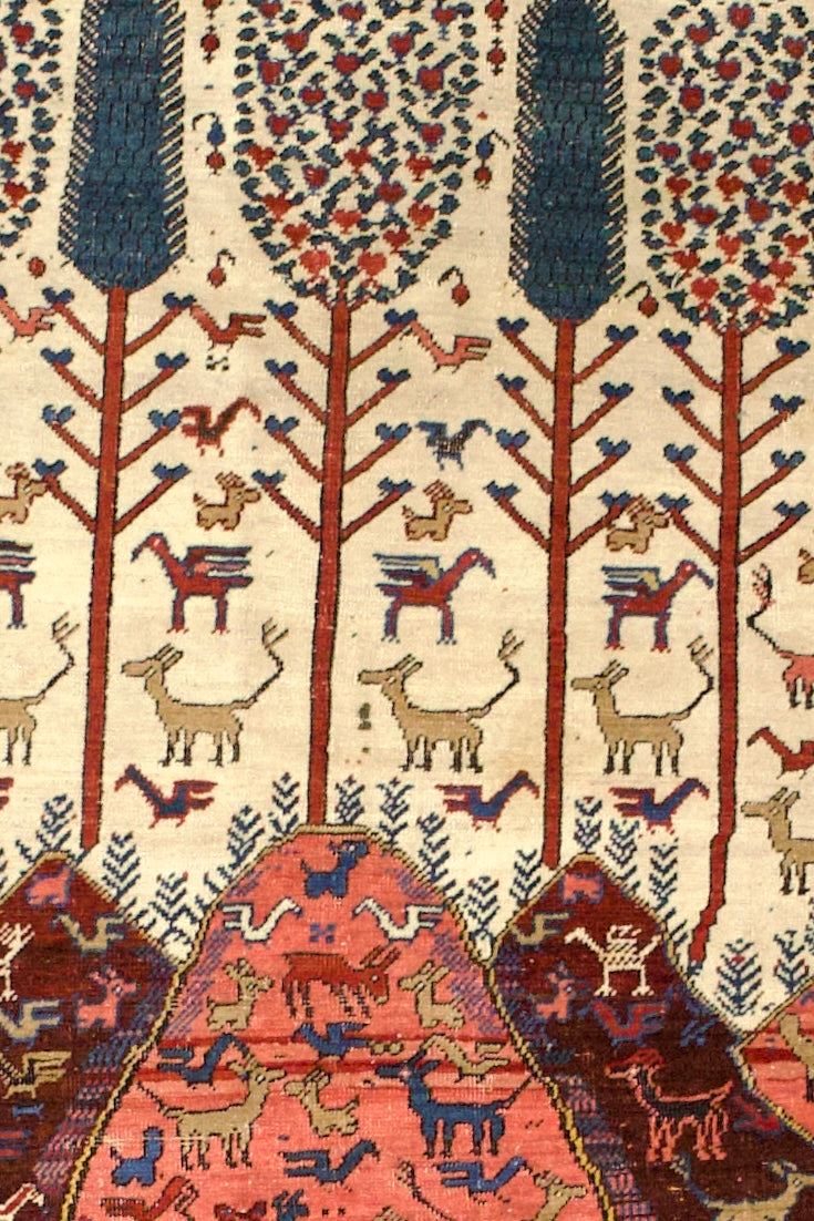 Fine Antique Persian Bakhshayesh Rug 5' 9" x 8' 7"