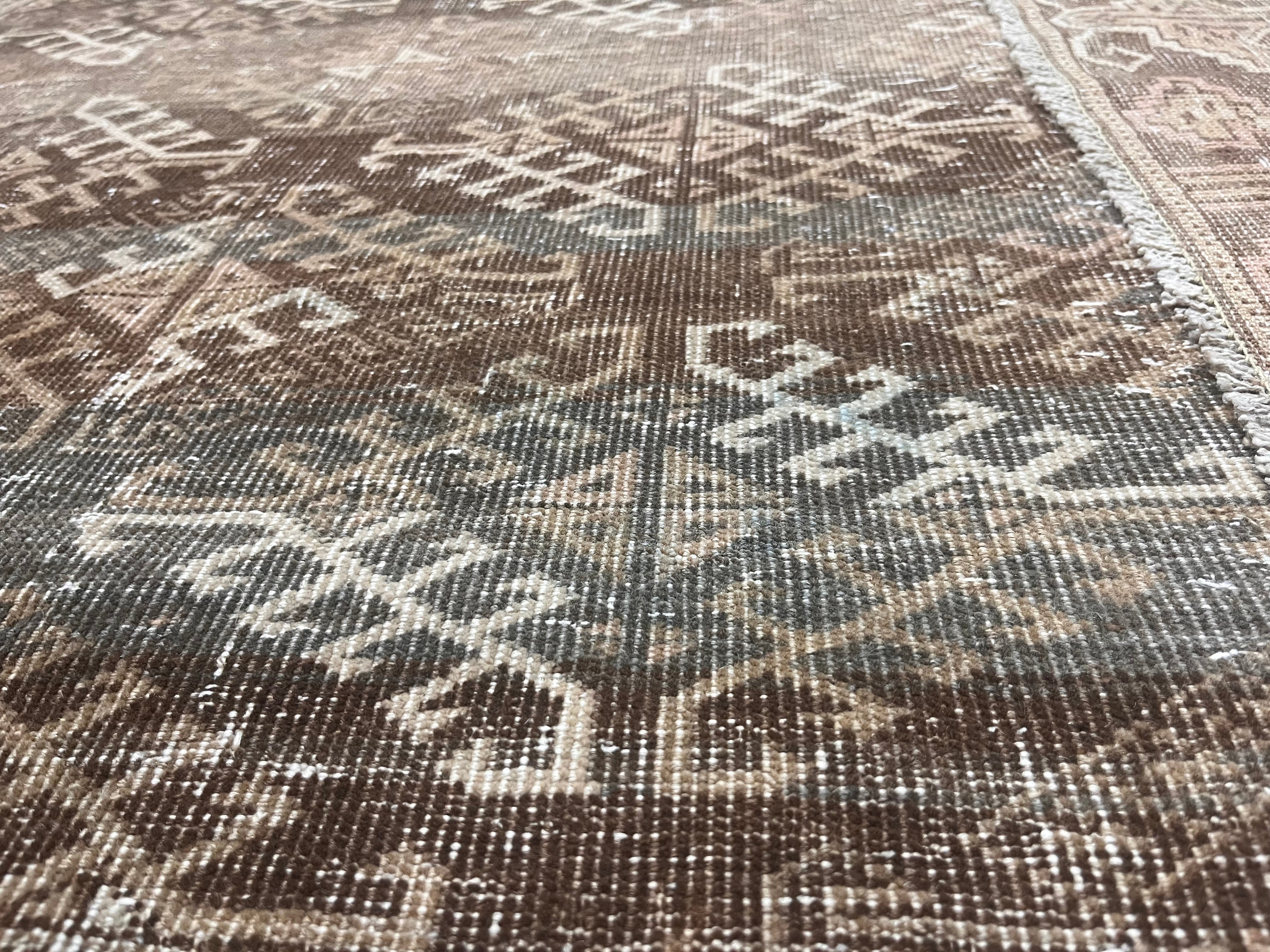 Antique Yamoud Rug 7'1" x 10' 7''