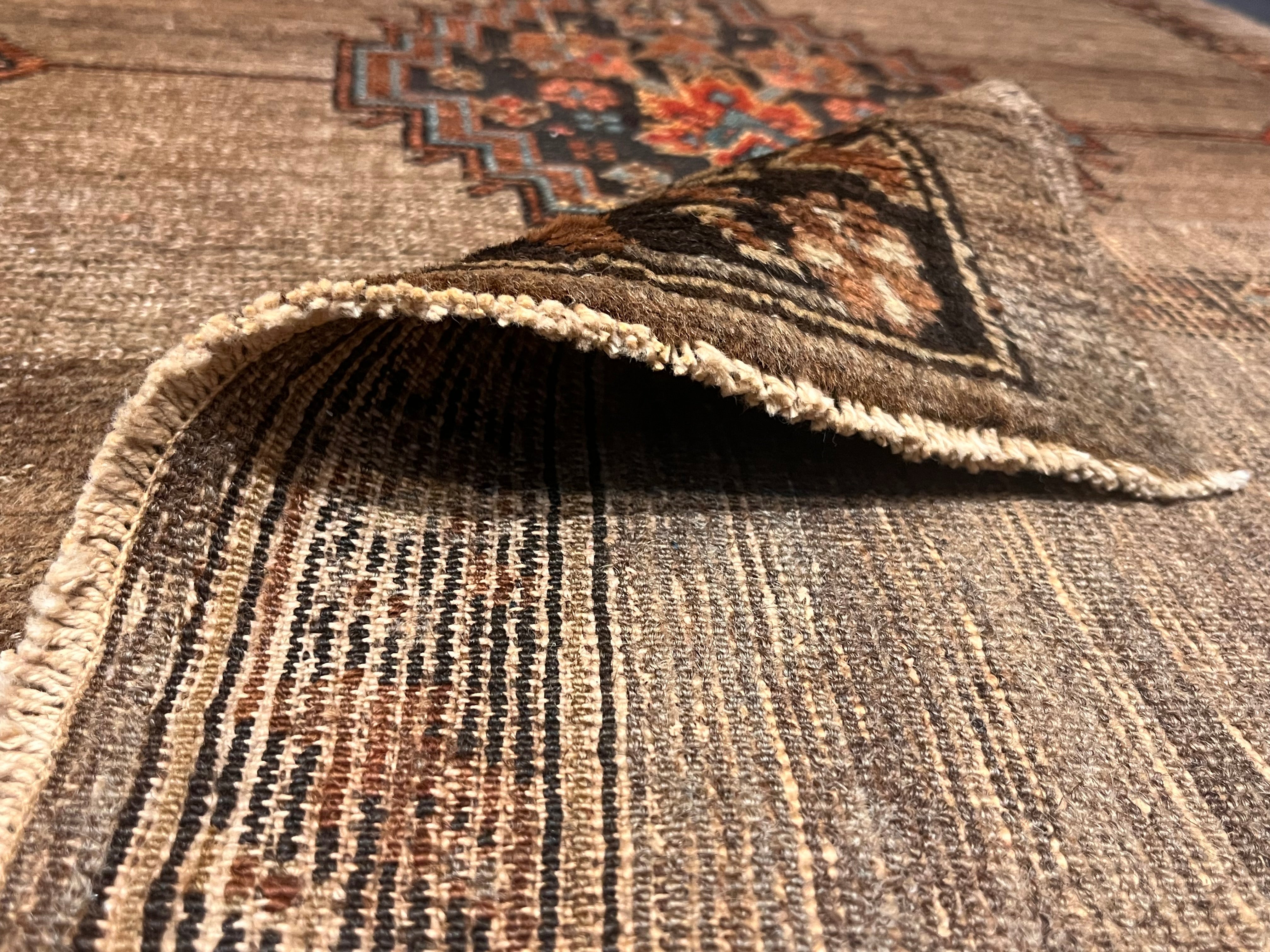 Fine Antique Bakhshayesh Tribal Wool Rug 2'11" x 4' 4"
