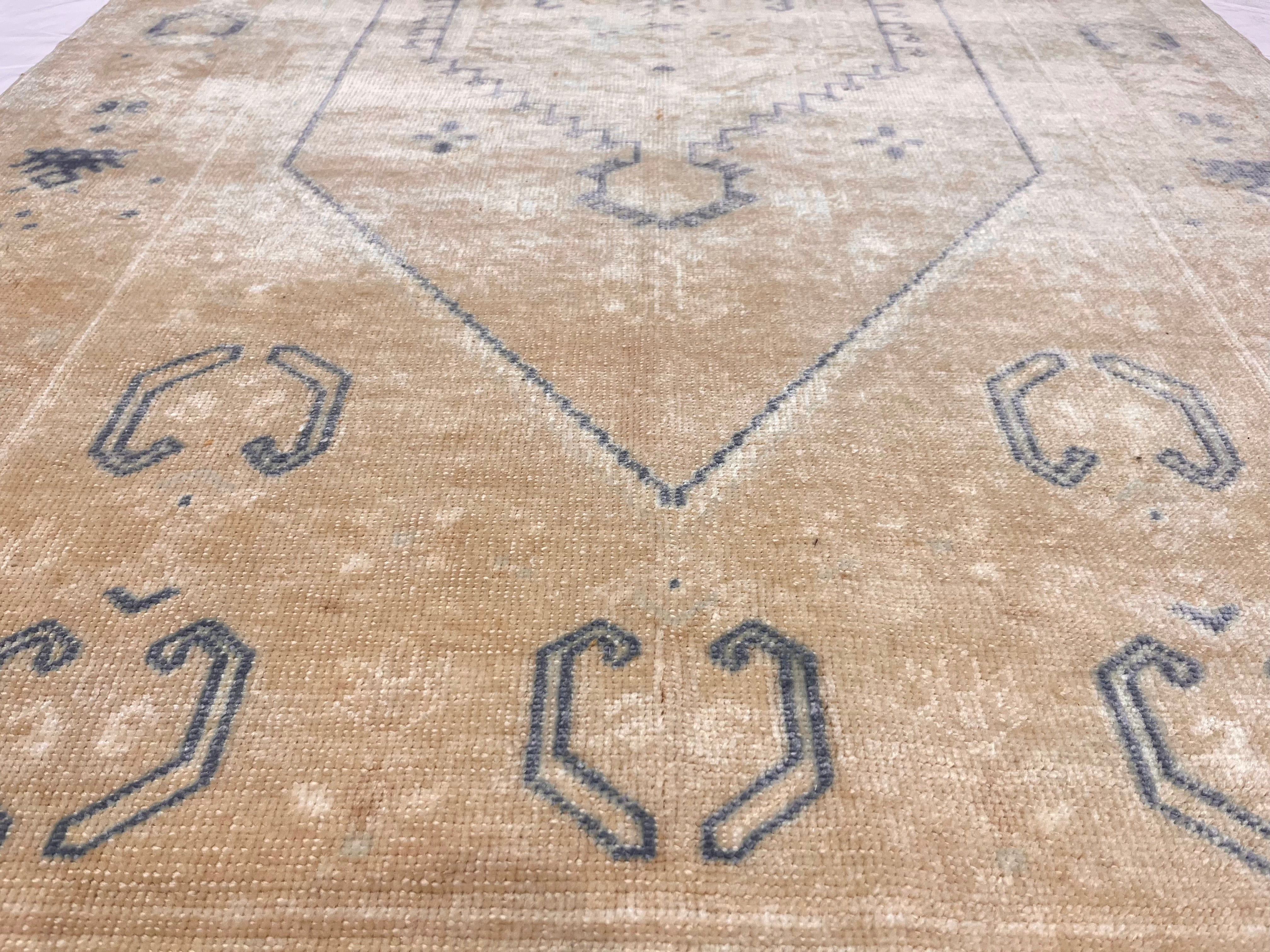Vintage Oushak Rug 3'7" x 7' 6''