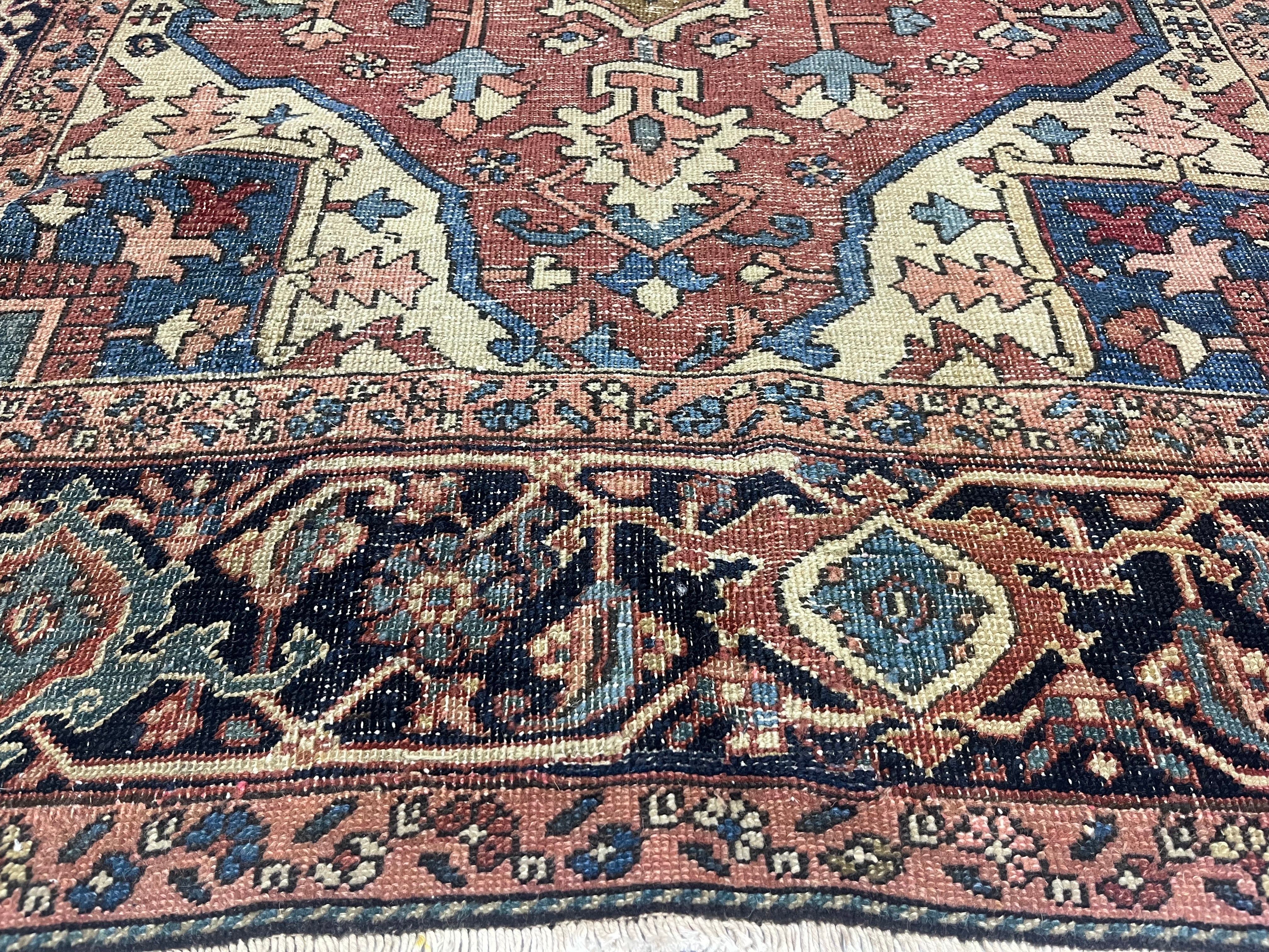 Fine Antique Serapi Wool Rug 4' 9'' x 5' 9''