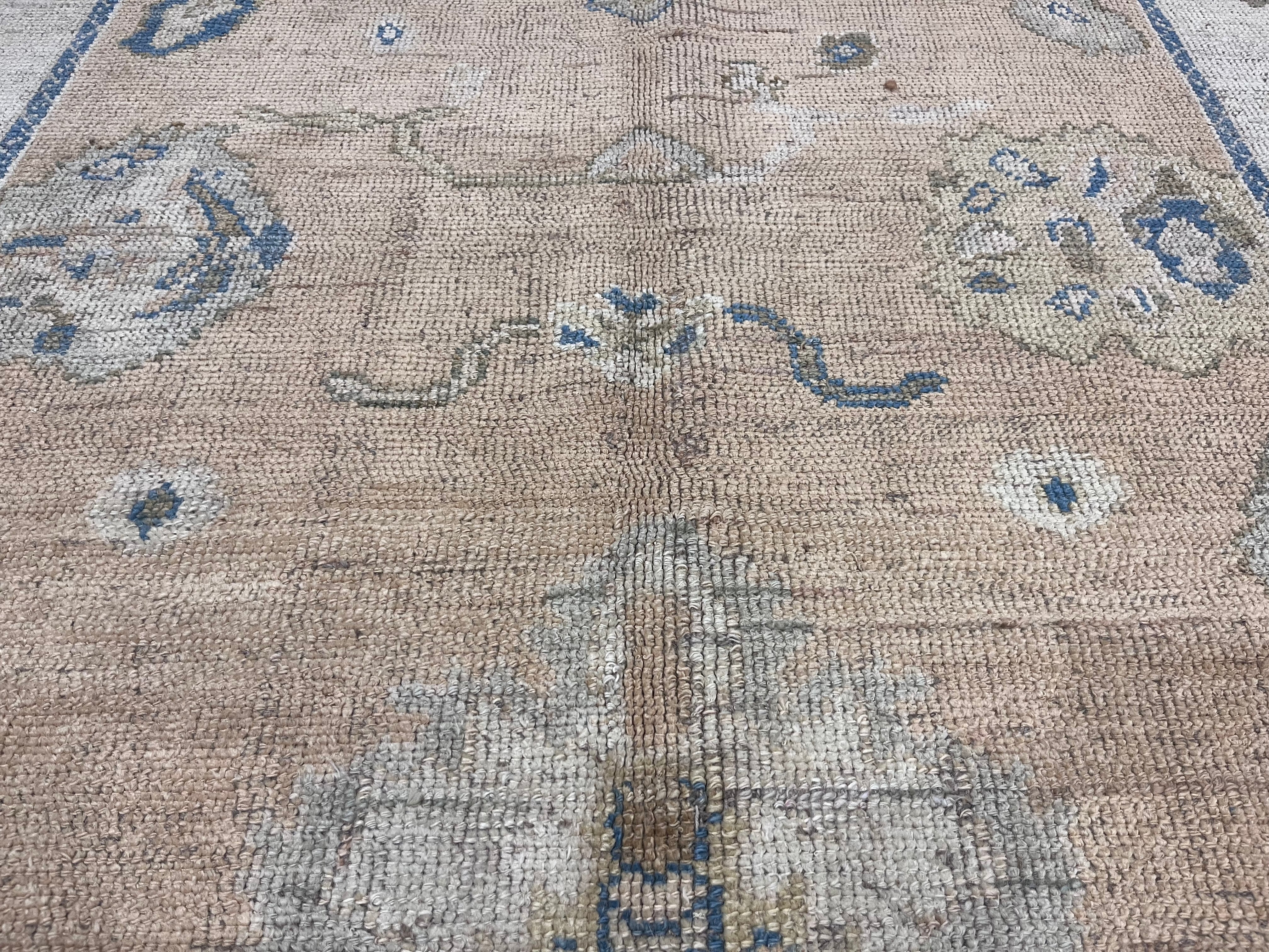 Fine Vintage Oushak Rug 6' 3'' x 9' 1''