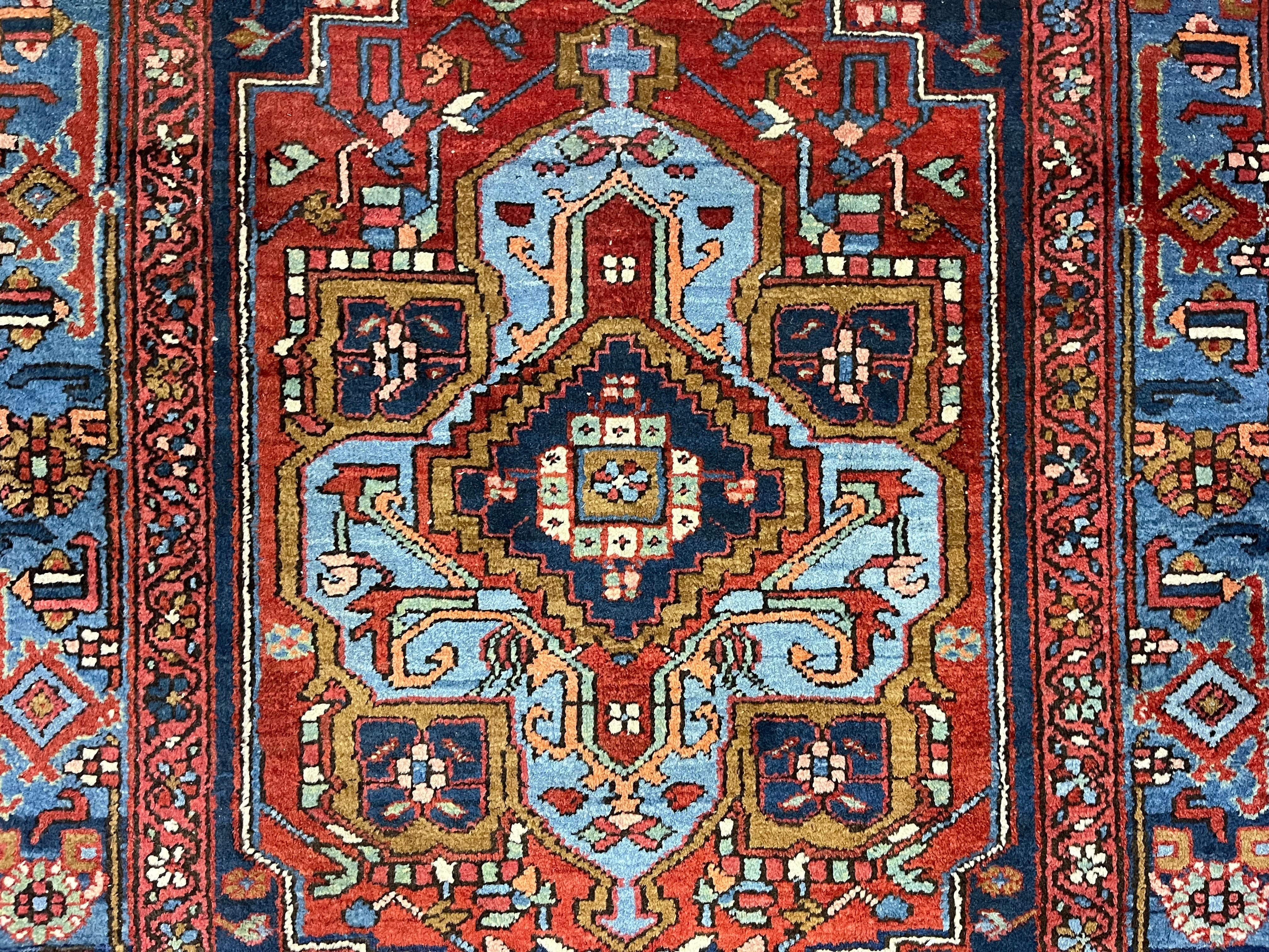 Fine Antique Heriz Wool Rug 3' 9'' x 5' 7''