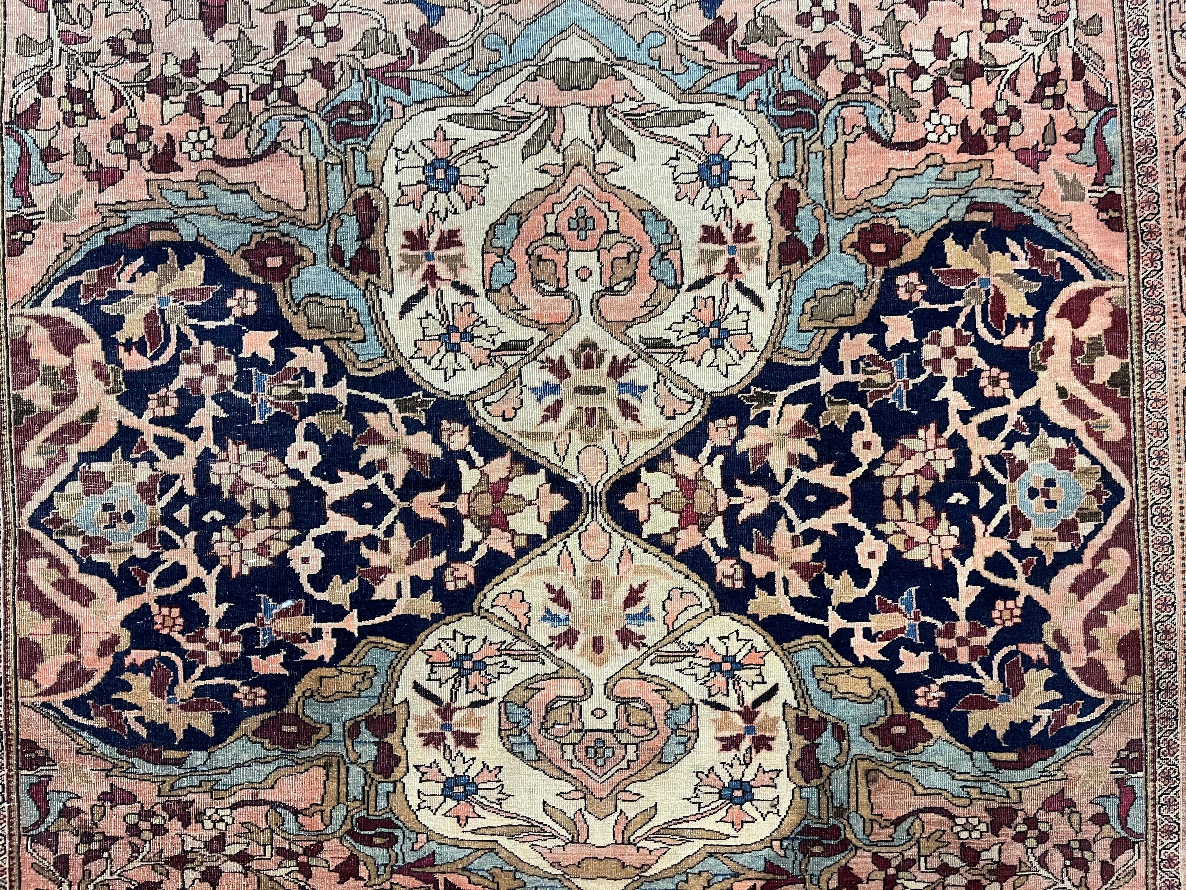Fine Antique Farahan Sarouk Wool Rug 4'3" x 6' 7"