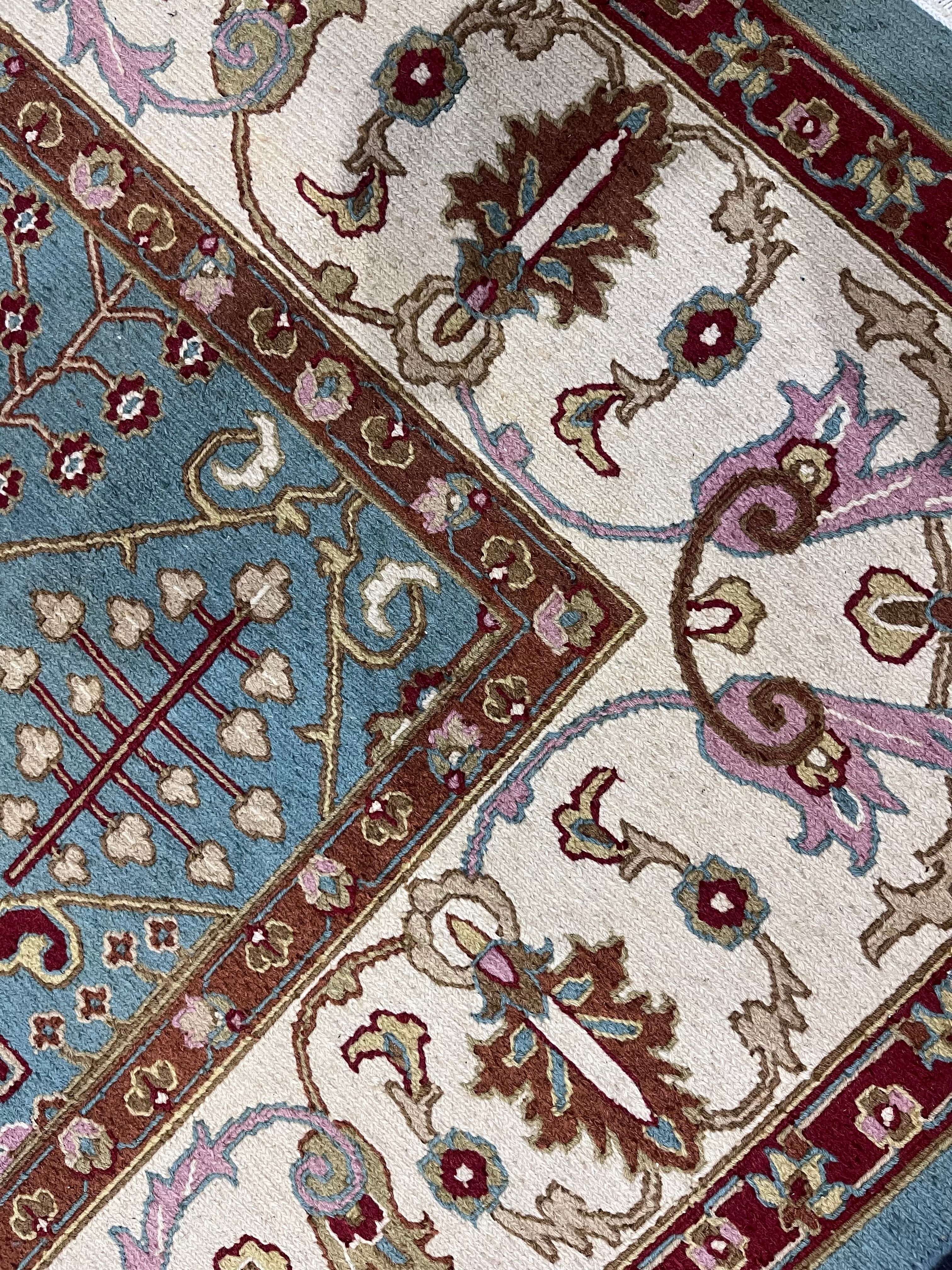 Sumak Rug 9'0" x 12'0"