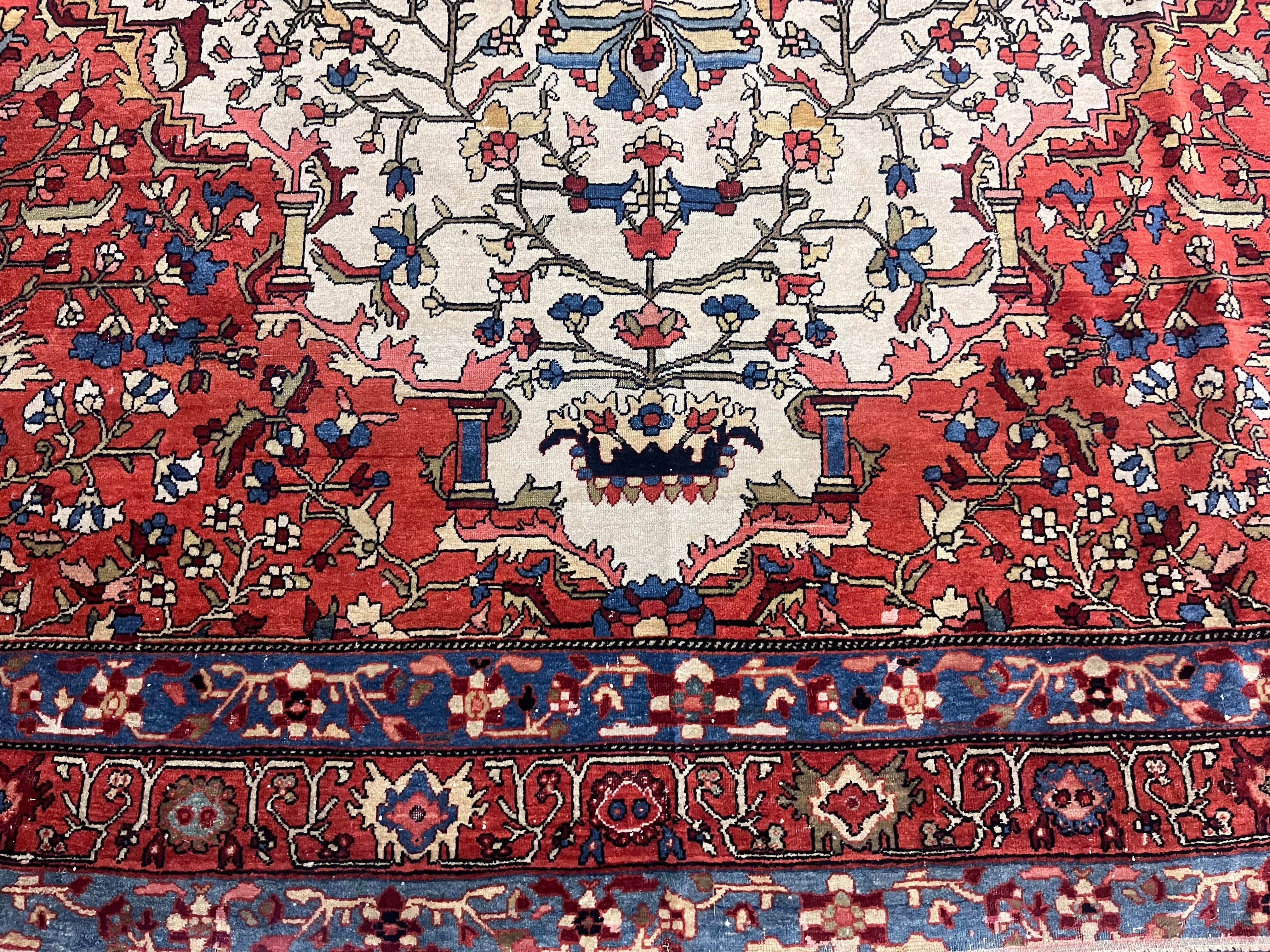 Fine Antique Farahan Sarouk Rug 6' 3'' x 10' 0"
