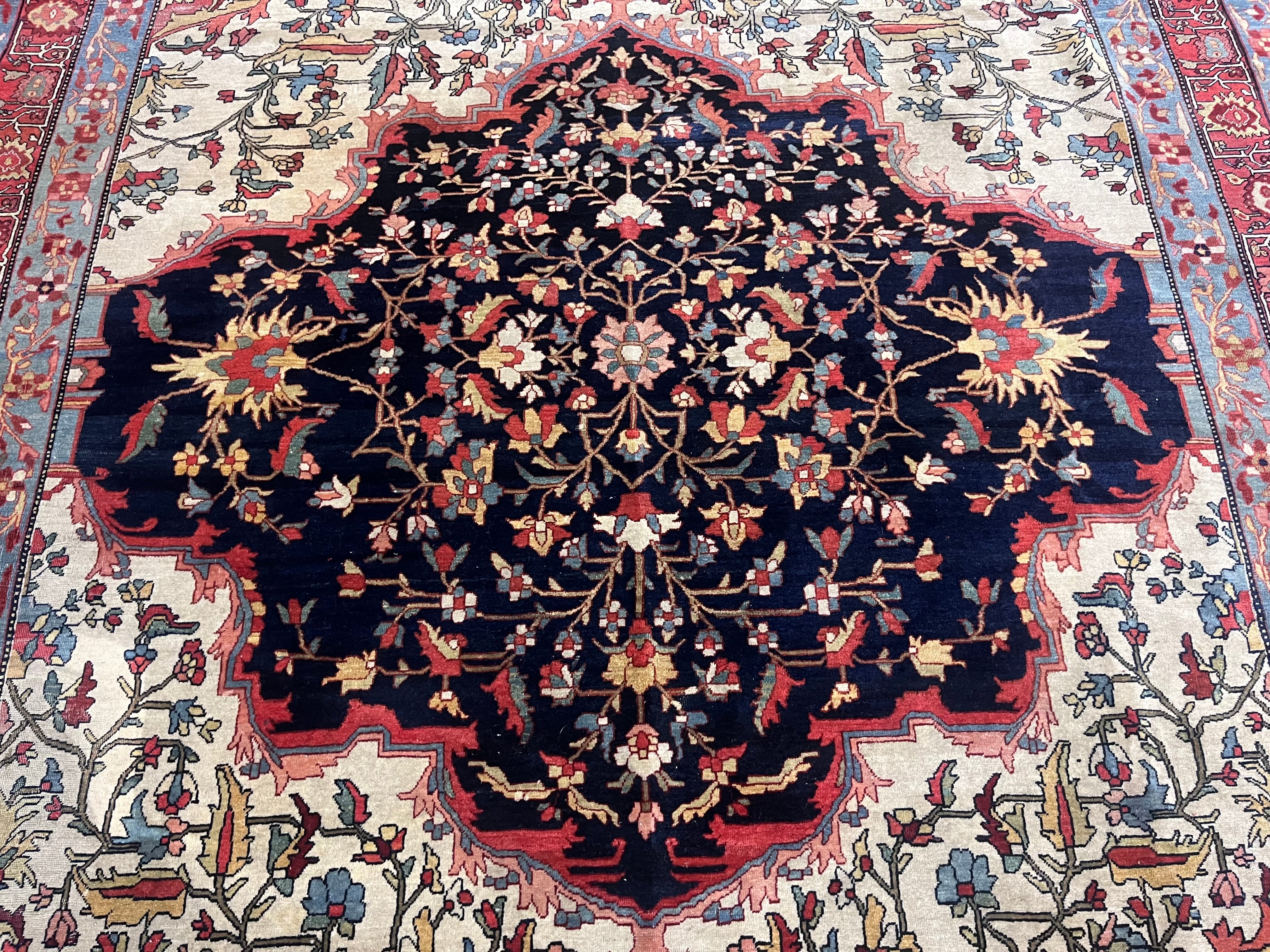 Fine Antique Farahan Sarouk Rug 6' 3'' x 10' 0"