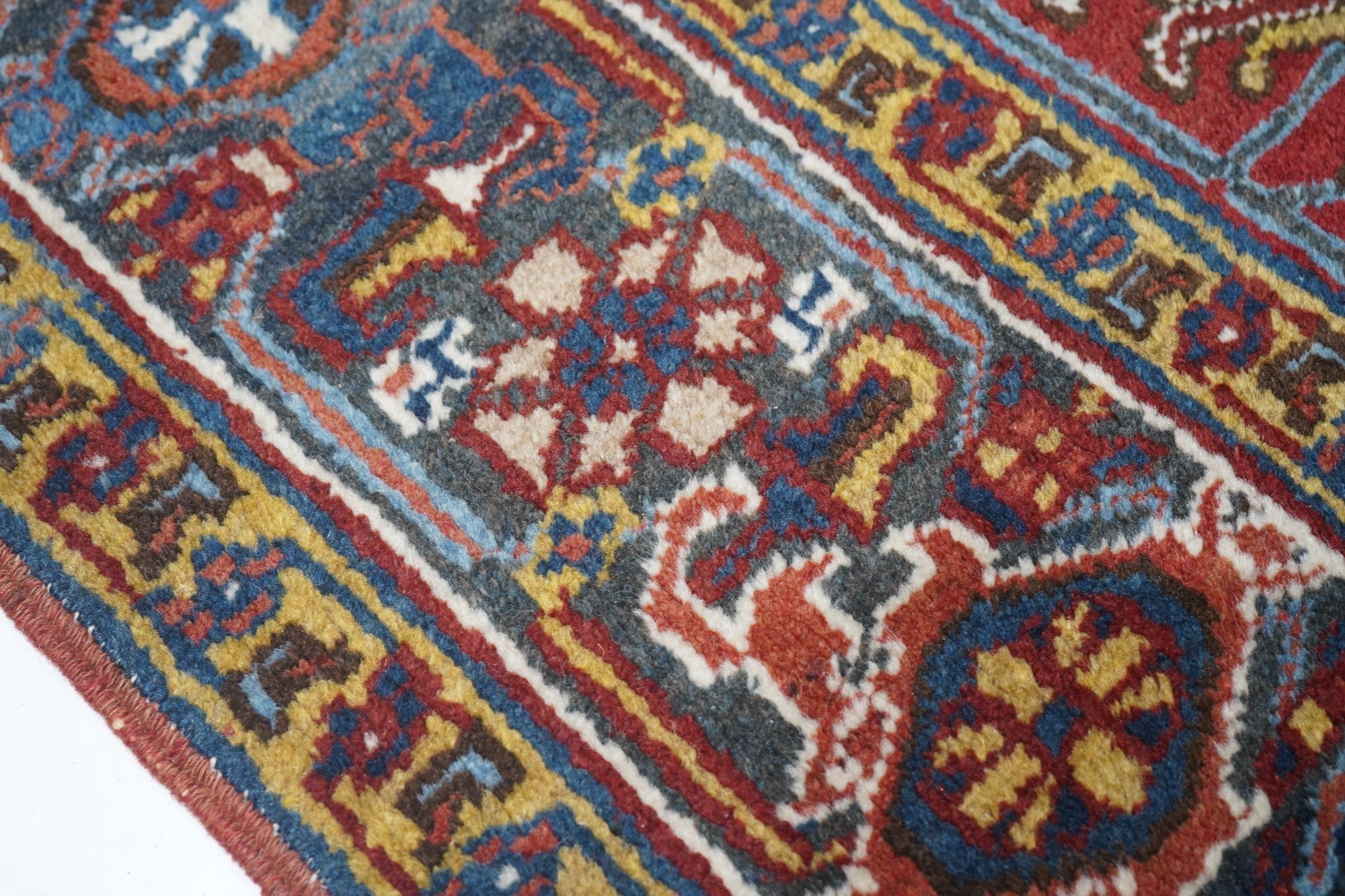 Vintage Heriz Rug 6'7'' x 9'9''