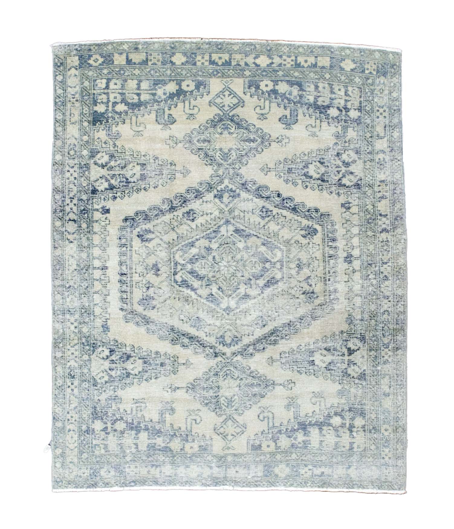Fine Vintage Malayer Rug 5'3" x 6' 7"