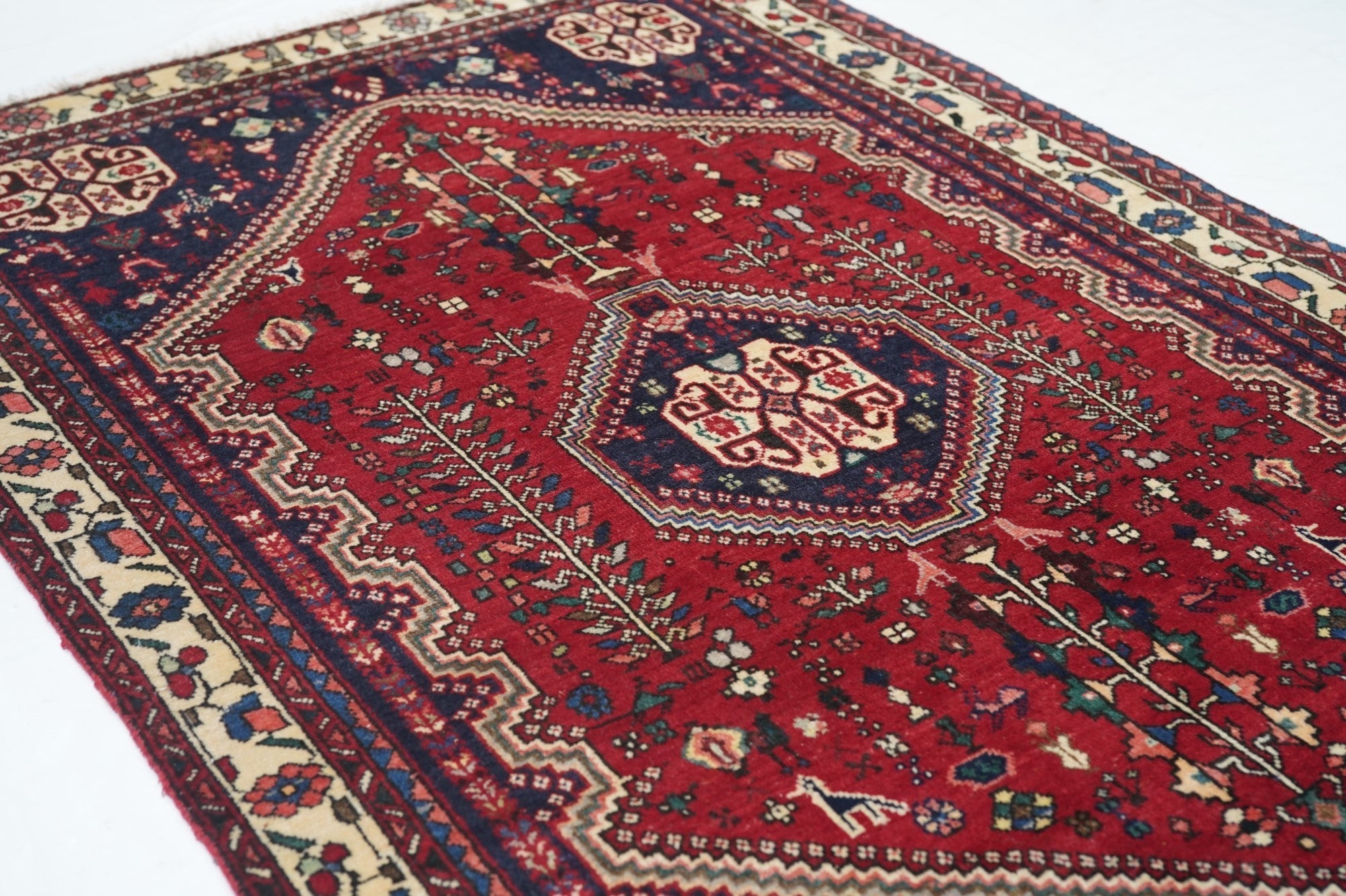Vintage Abadeh Rug 3'4'' x 5'2''