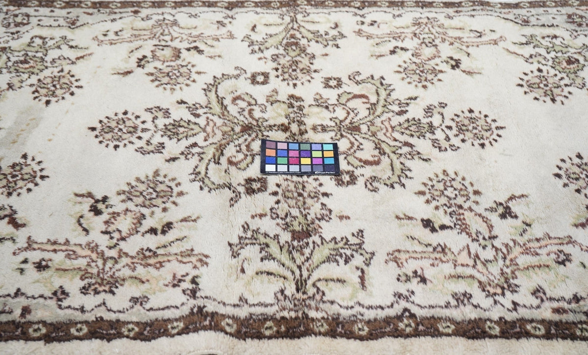 Vintage Turkish Rug 3'10'' x 6'8''