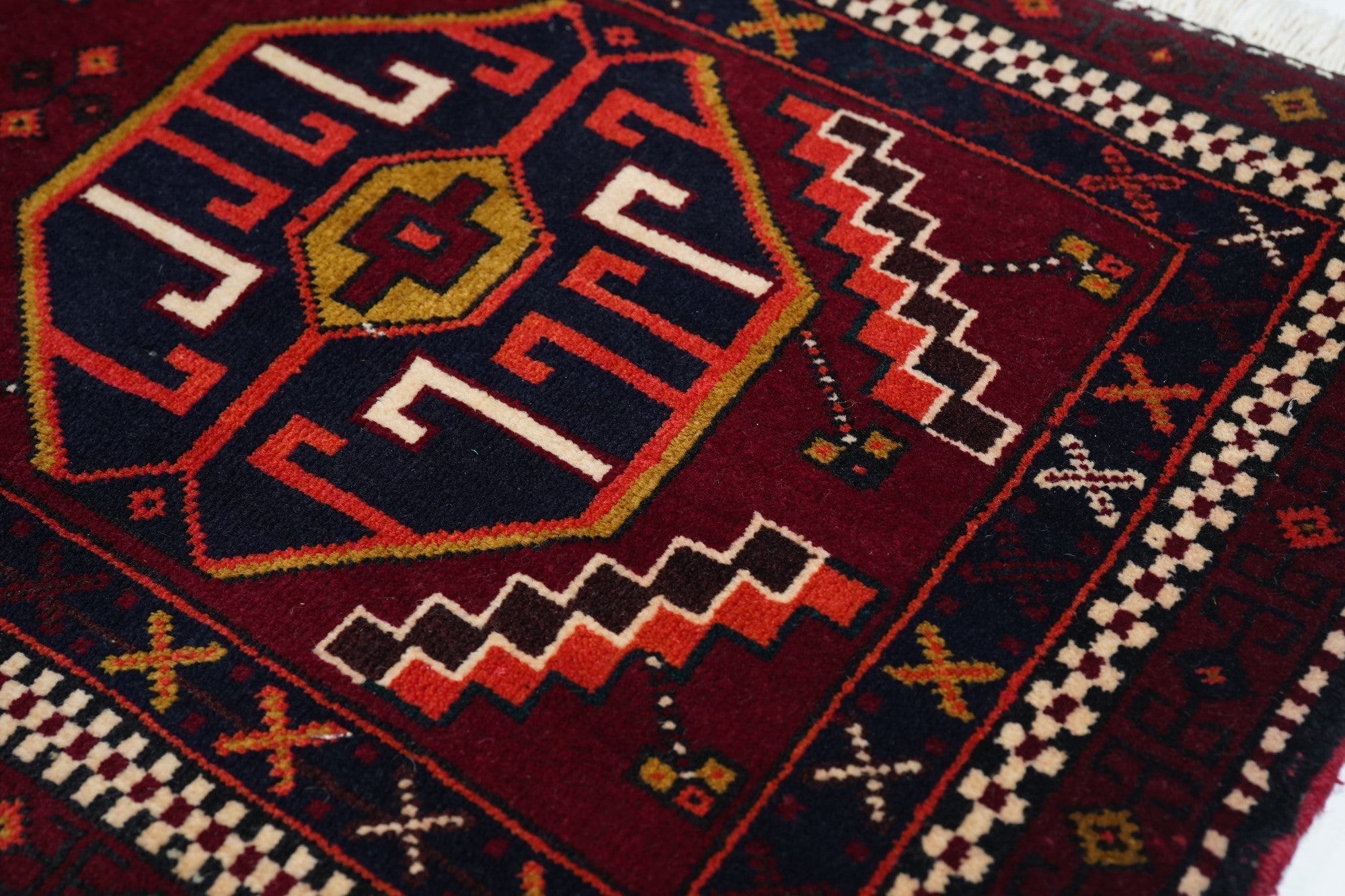 Vintage Shiraz Rug 1'8'' x 3'10''