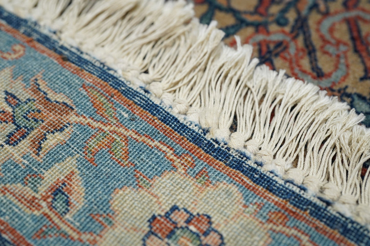 Antique Mohtashem Kashan Rug 4'7'' x 6'8''
