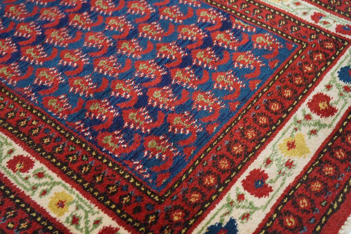 Antique NW Runner 3'0'' x 11'3''