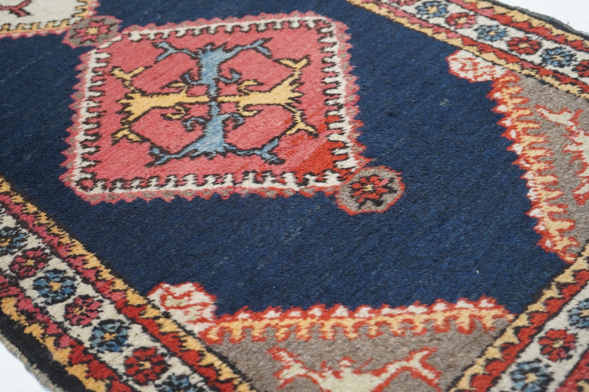 Antique NW Runner 2'5'' x 11'0"
