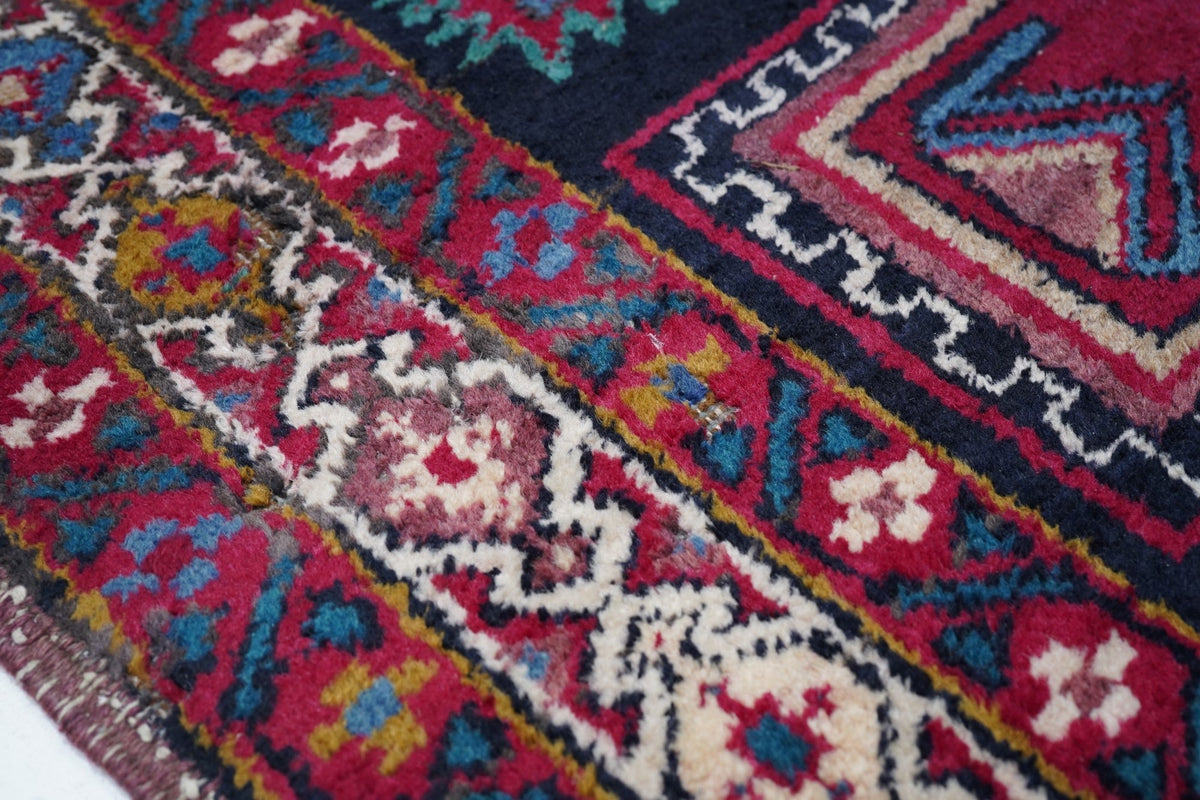 Vintage NW Runner 3'4'' x 10'1''