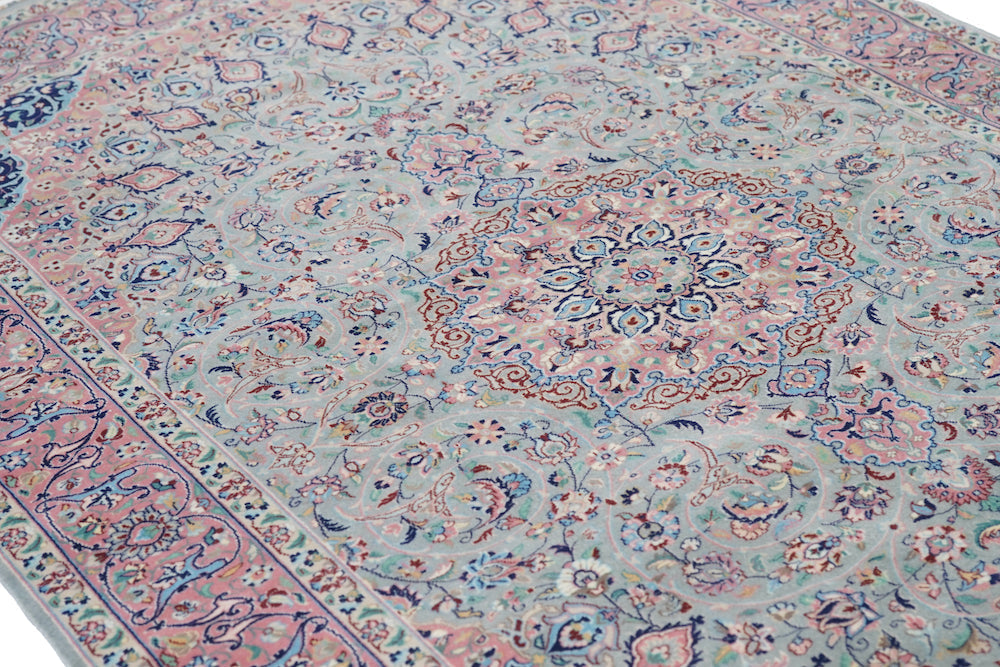 Vintage Isfahan Rug 3'4'' x 5'2''