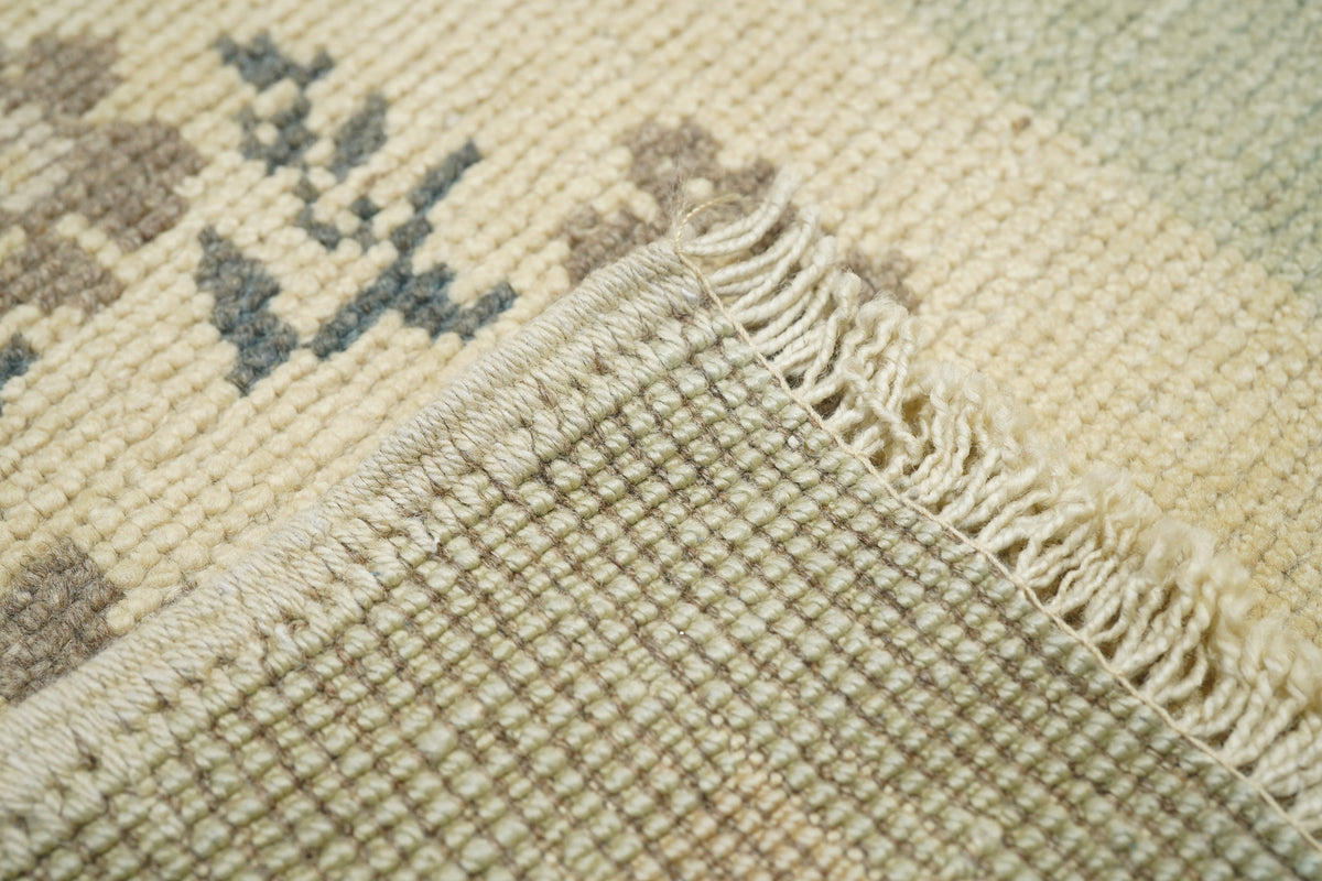 Oushak Rug 2'1'' x 6'2''