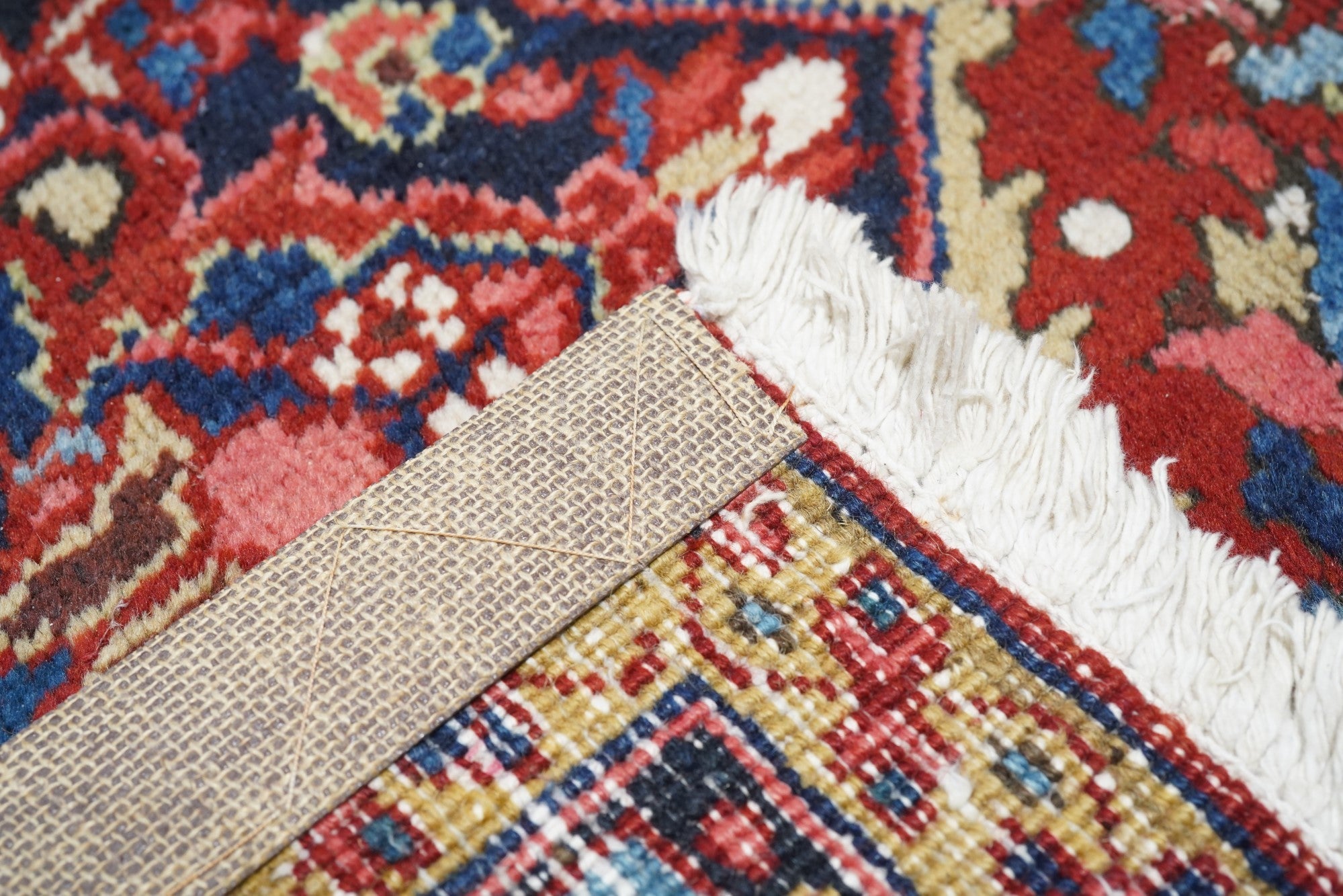 Vintage Heriz Rug 8'2'' x 11'7''
