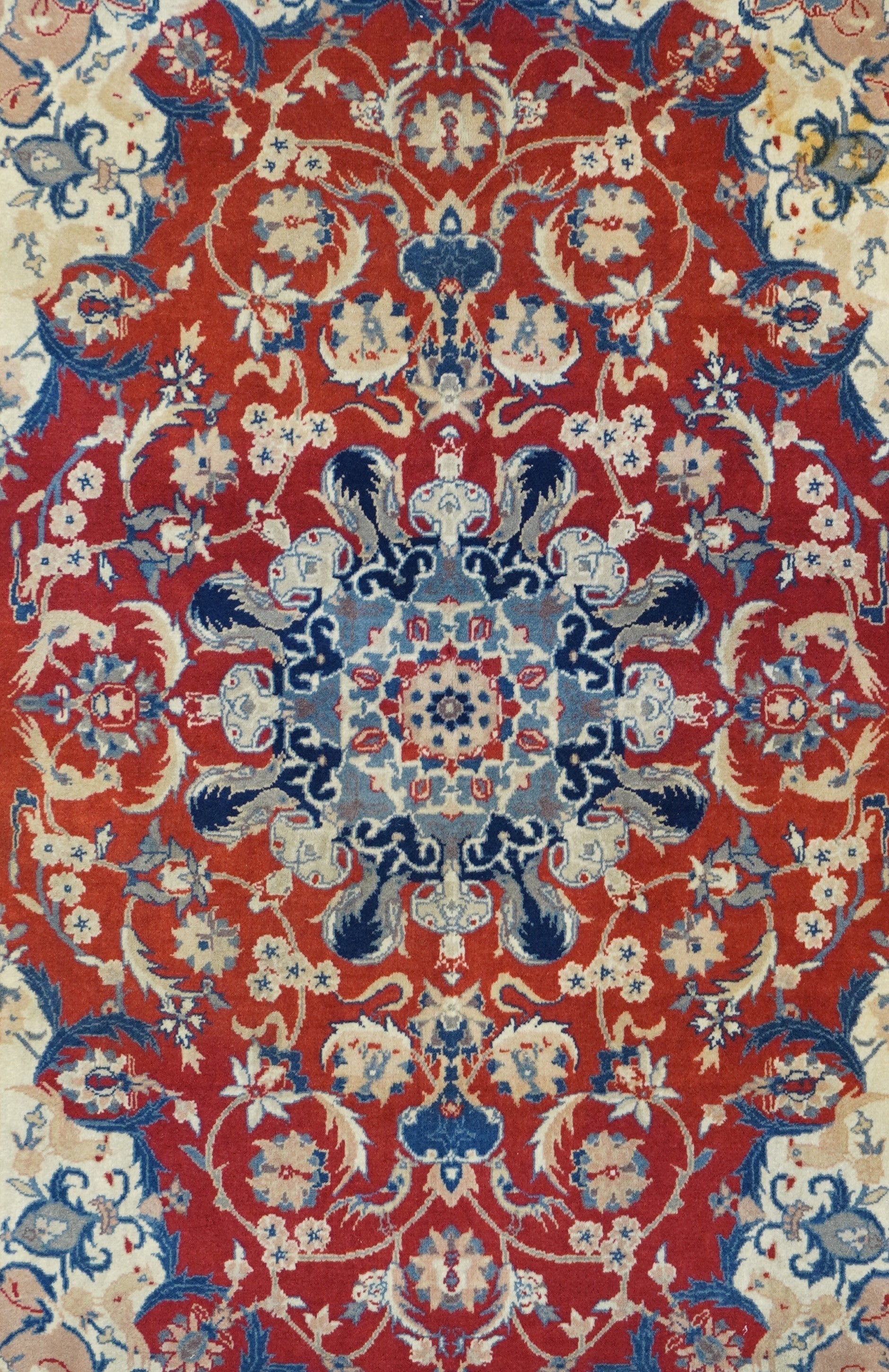 Vintage Isfahan Rug 4'0'' x 6'0''