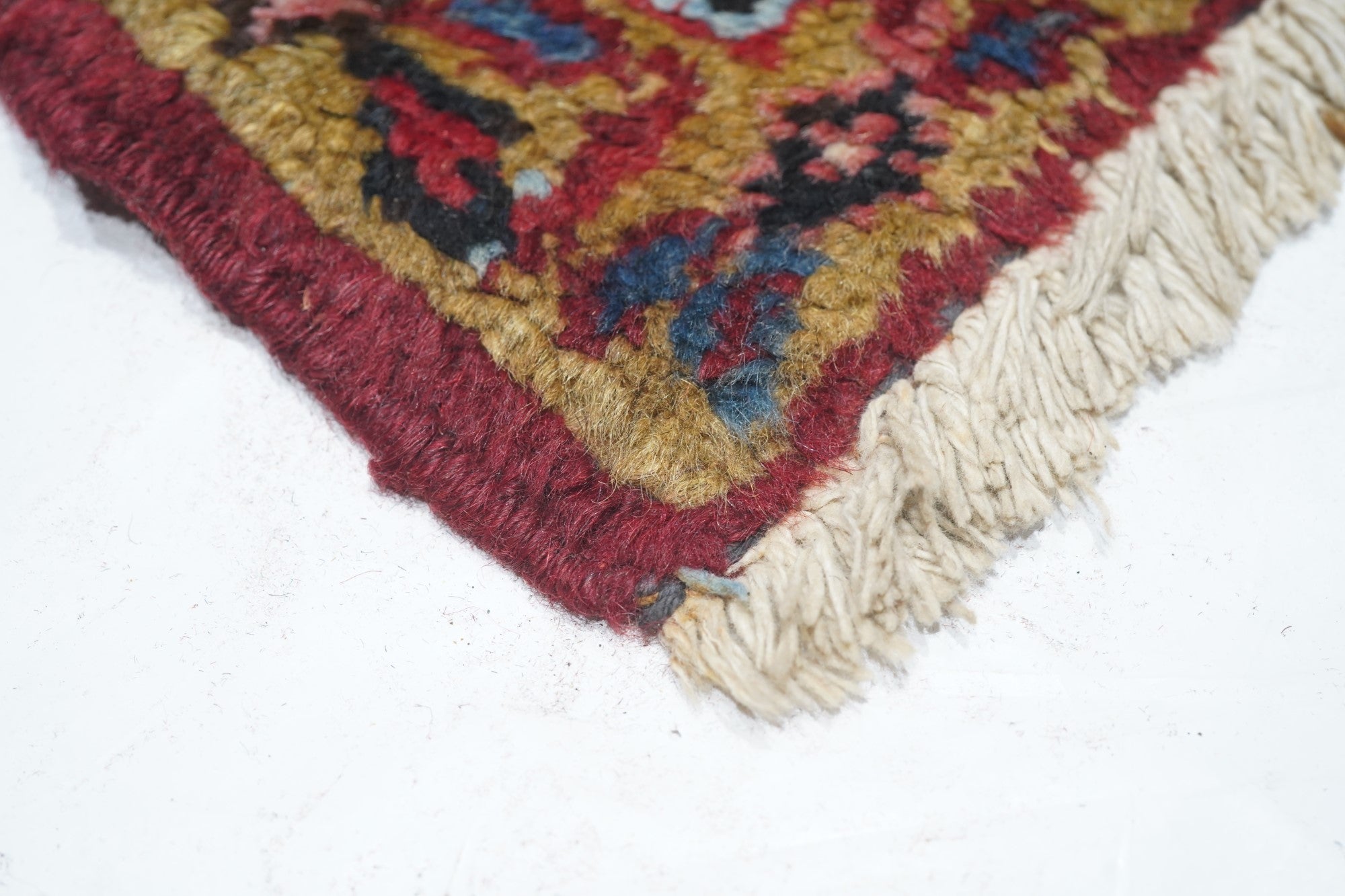 Vintage Heriz Rug 7'0" x 8'10''