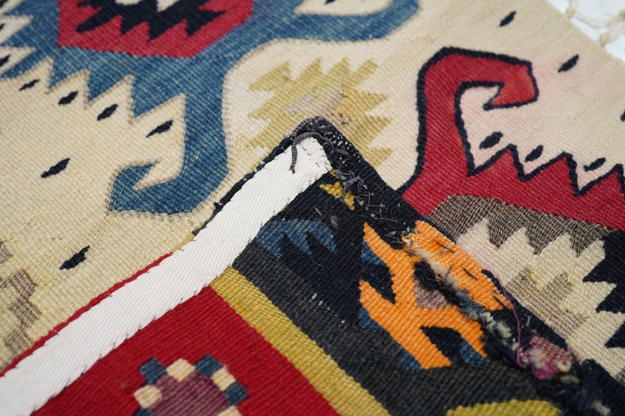 Vintage Kilim Rug 2'3'' x 4'2''