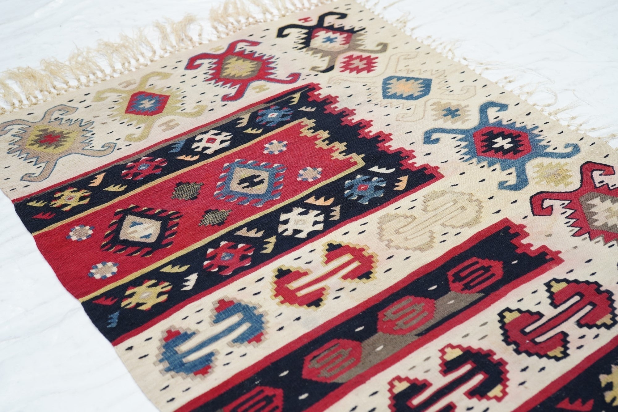 Vintage Kilim Rug 2'3'' x 4'2''