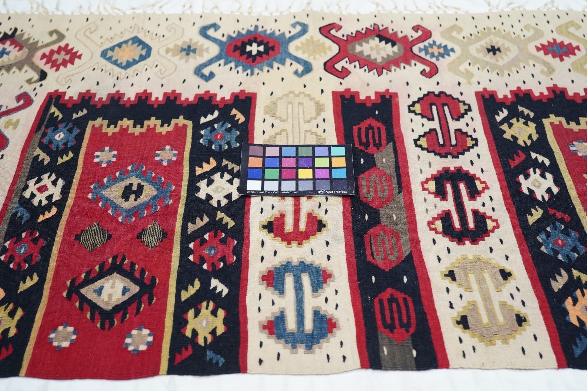 Vintage Kilim Rug 2'3'' x 4'2''