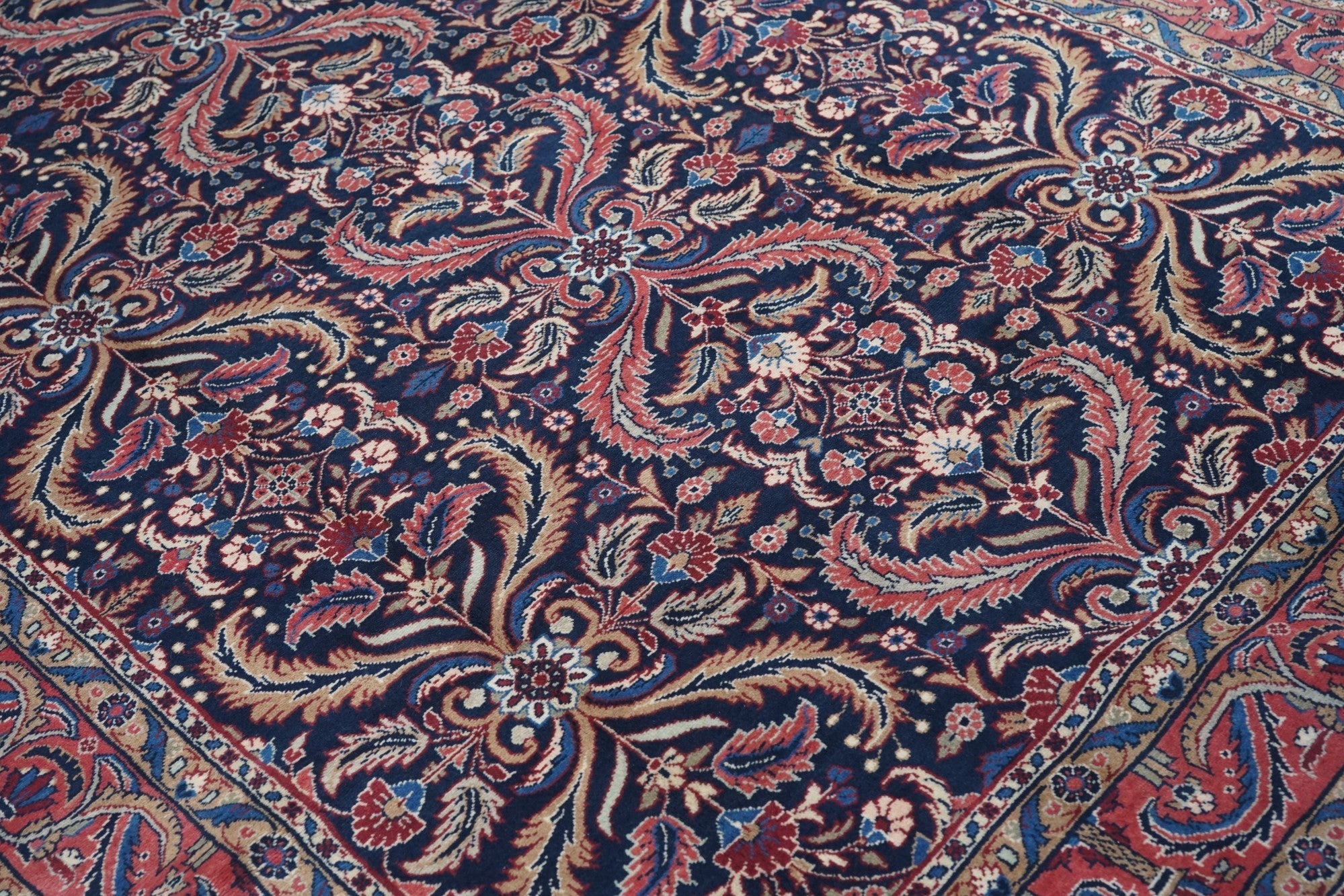 Vintage Lilihan Rug 6'6'' x 10'0''
