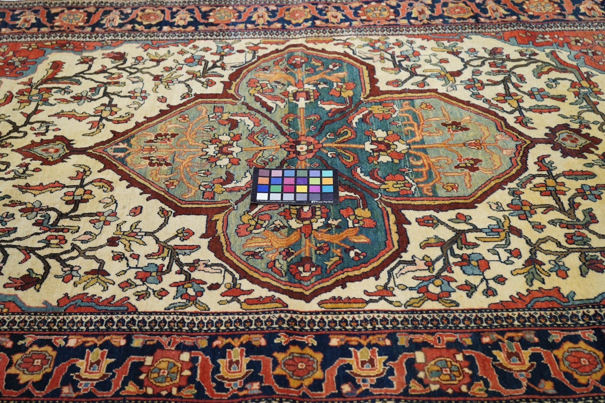 Antique Farahan Sarouk Rug 4'3'' x 6'7''