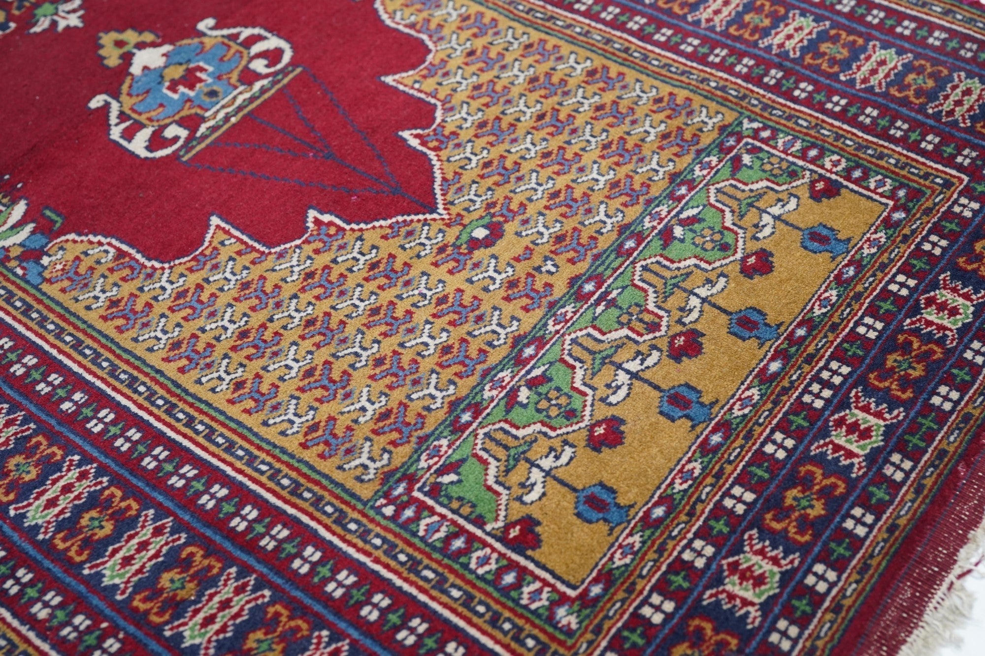 Bokara Rug 2'7'' x 4'3''