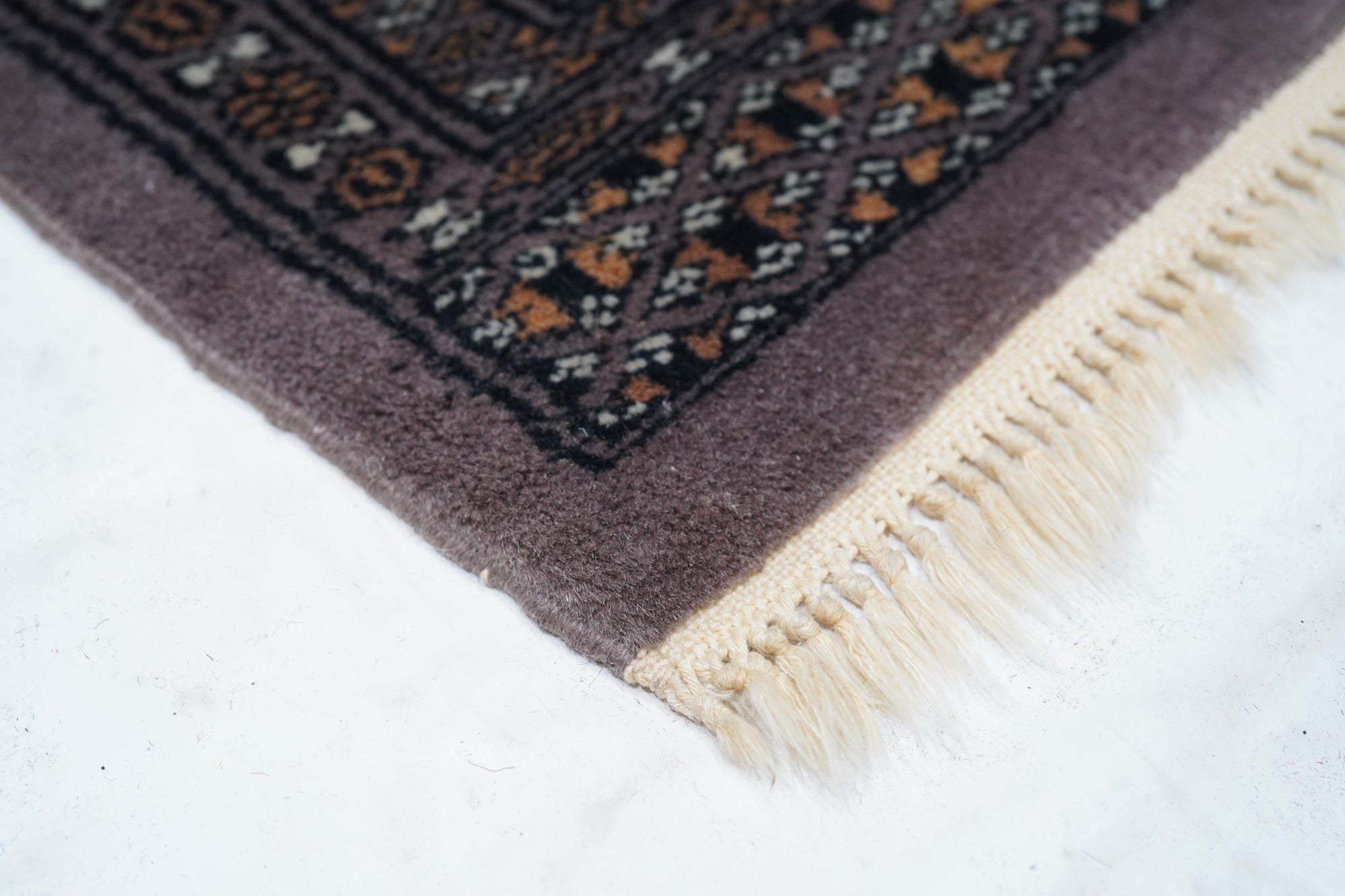 Pak Bokara Rug 2'7'' x 3'9''
