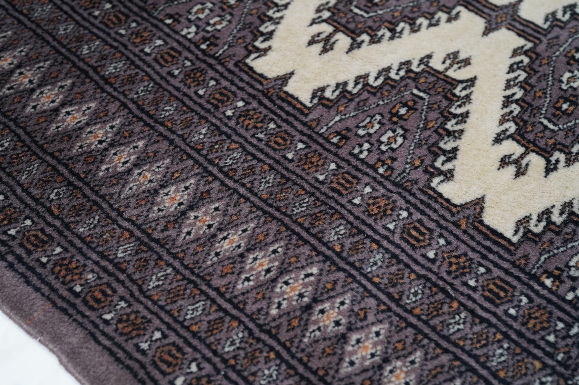 Pak Bokara Rug 2'7'' x 3'9''