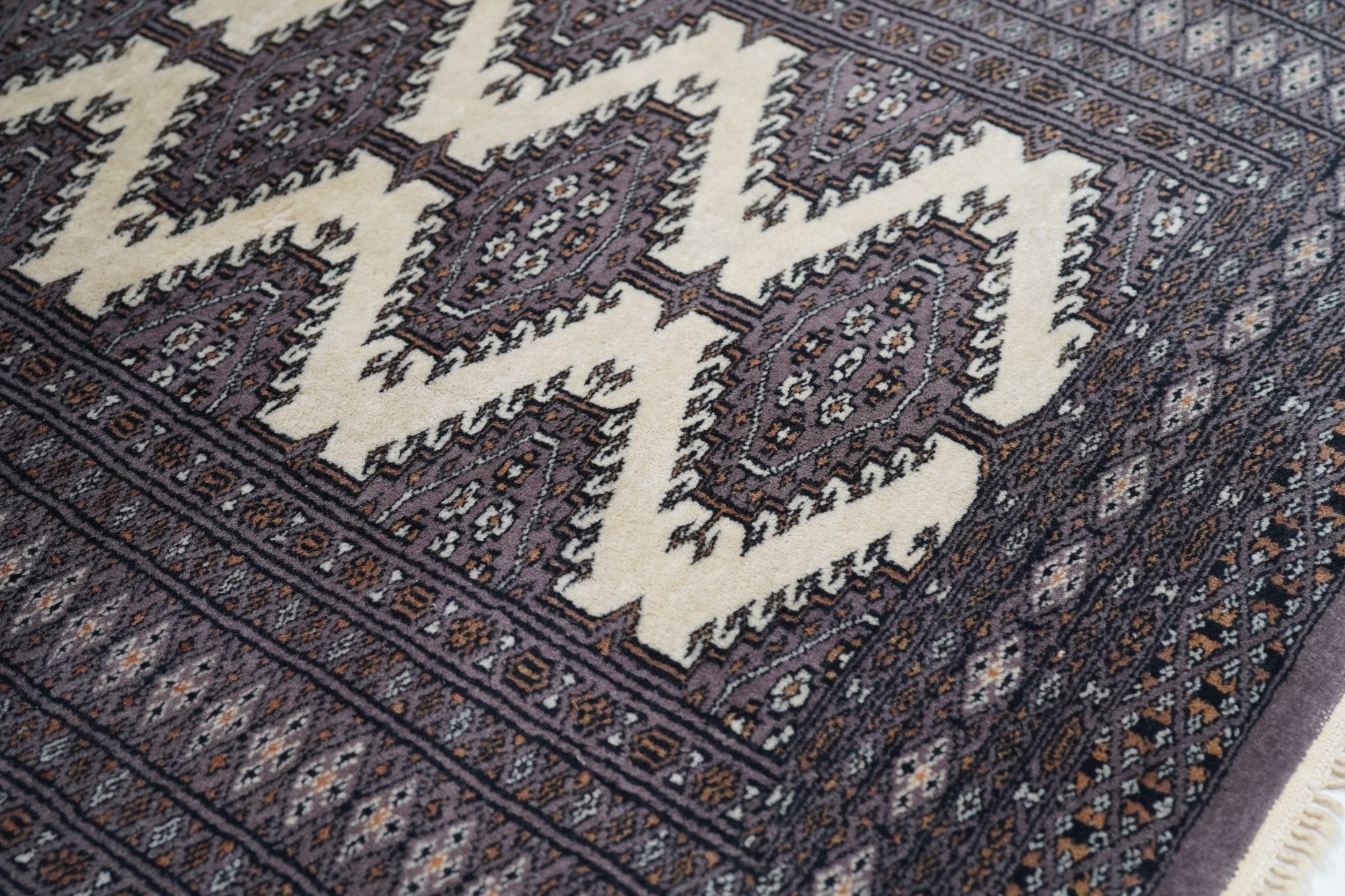 Pak Bokara Rug 2'7'' x 3'9''