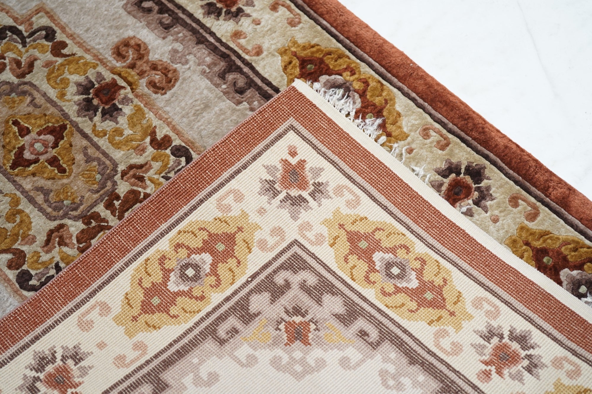 Vintage Chinese Silk Rug 2'3'' x 4'7''