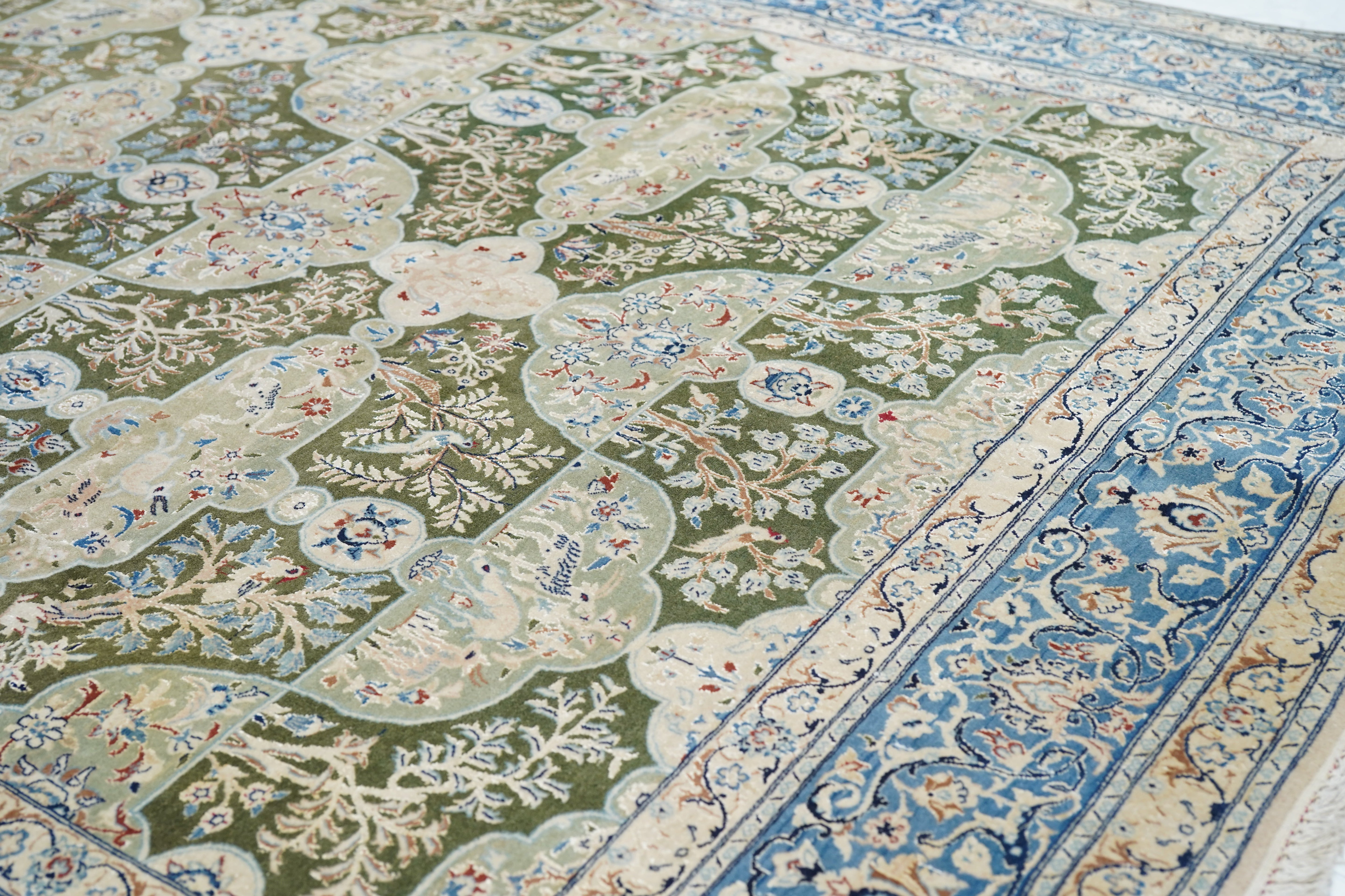 Vintage Nain Habibian Rug 5'5'' x 8'3''