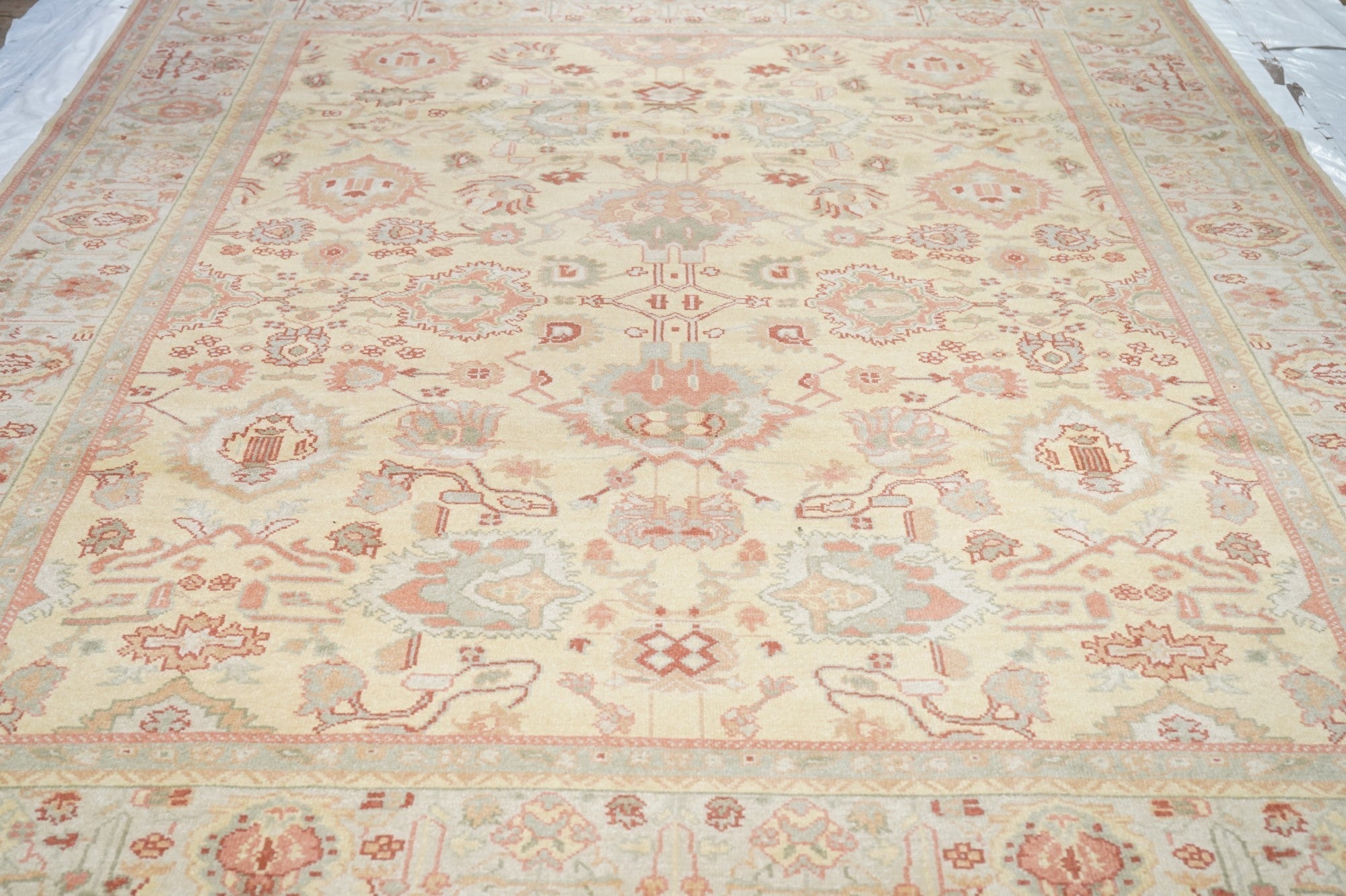 Oushak Rug 9'0" x 12'0"