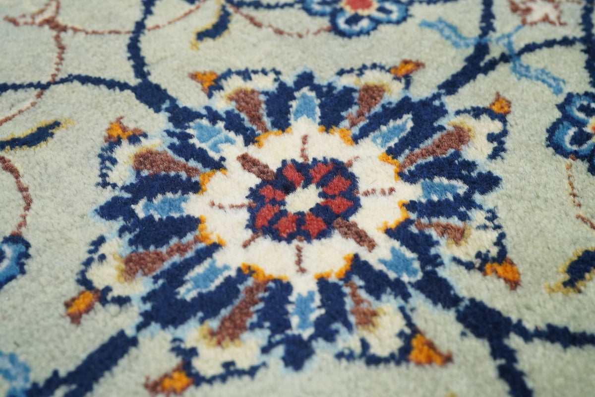 Vintage Kashan Rug 7'3'' x 10'4''