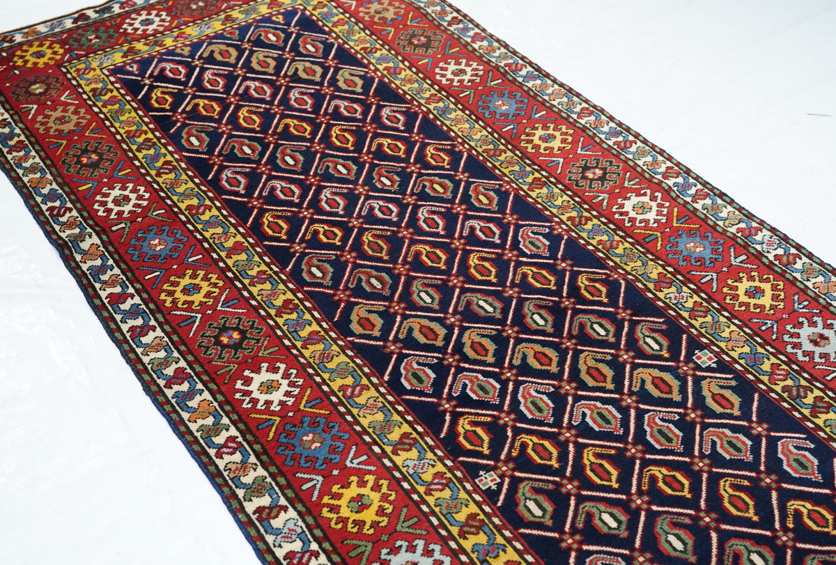 Fine Antique Caucasian Shirvan Rug 3'5'' x 8'9''