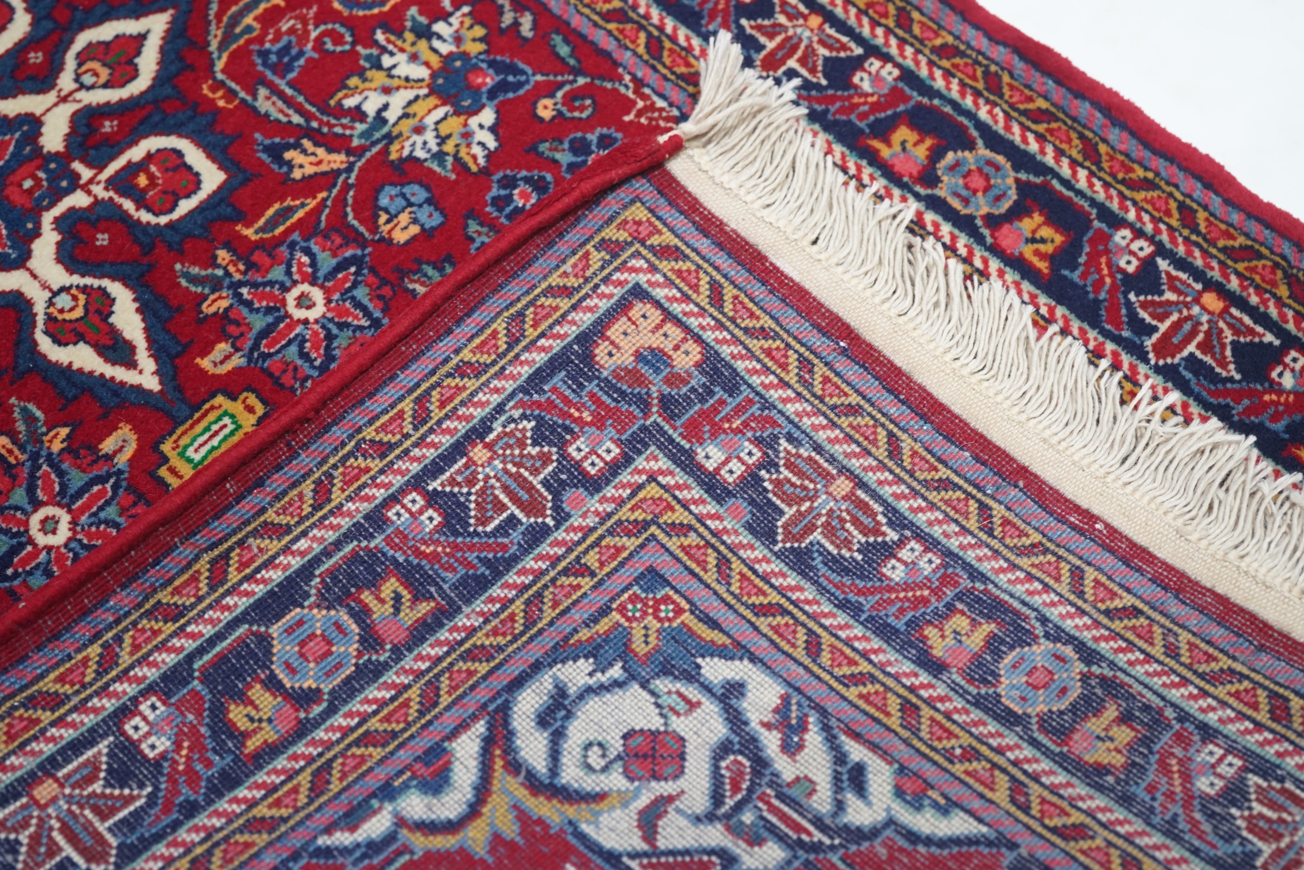 Fine Vintage Farahan Sarouk Rug 2'3'' x 4'6''